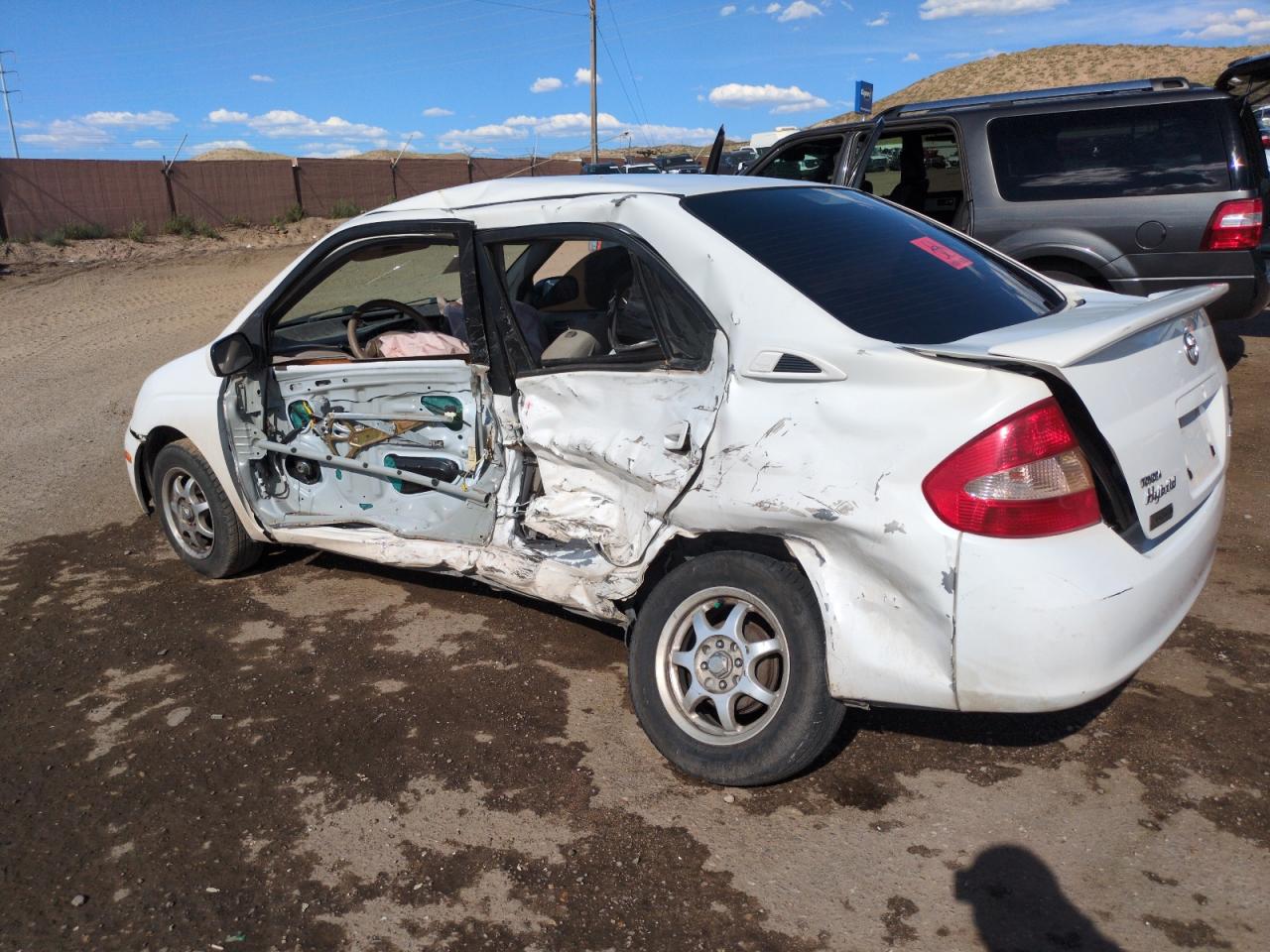 2002 Toyota Prius White vin: JT2BK18U420059662