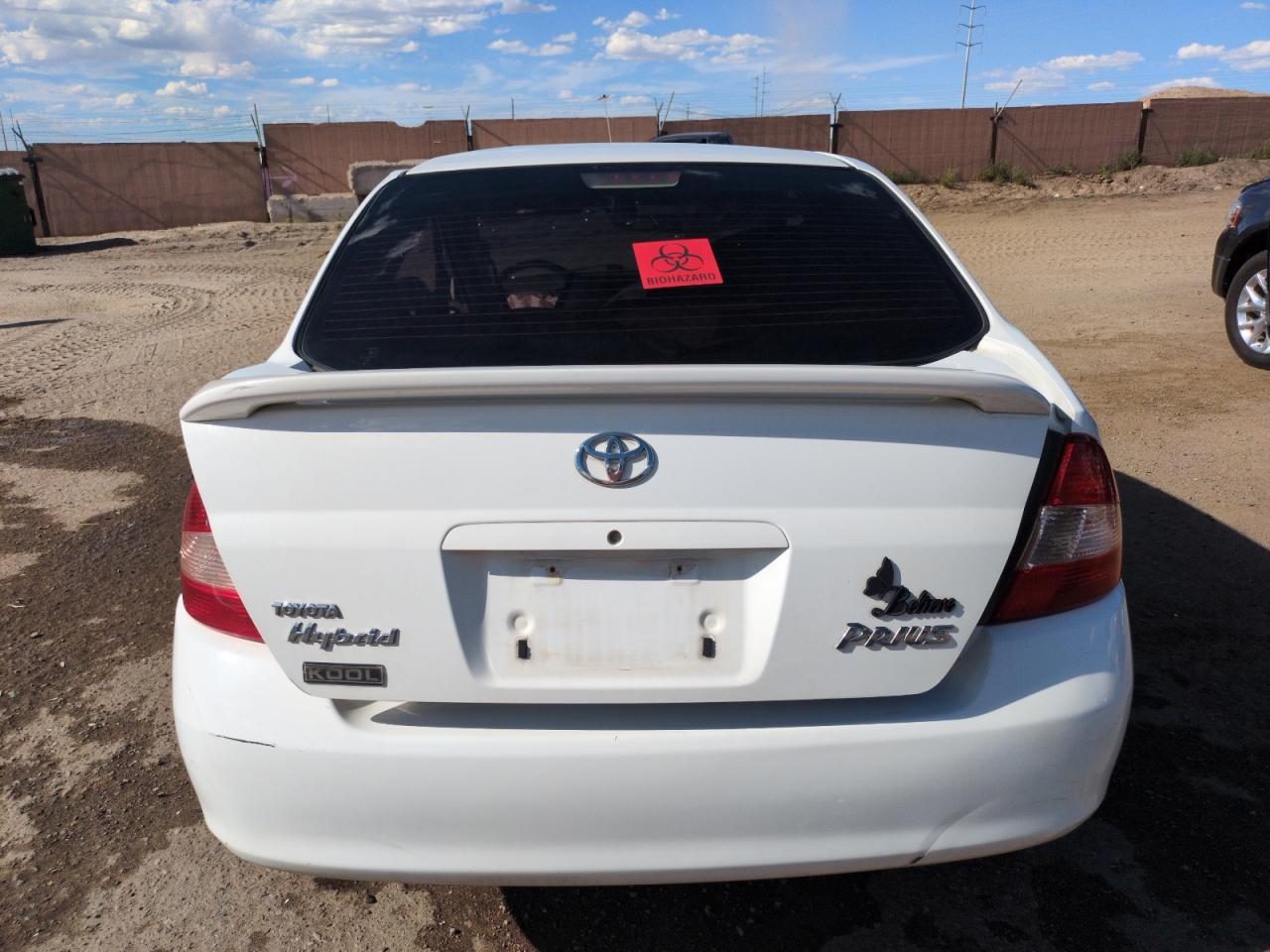 2002 Toyota Prius White vin: JT2BK18U420059662
