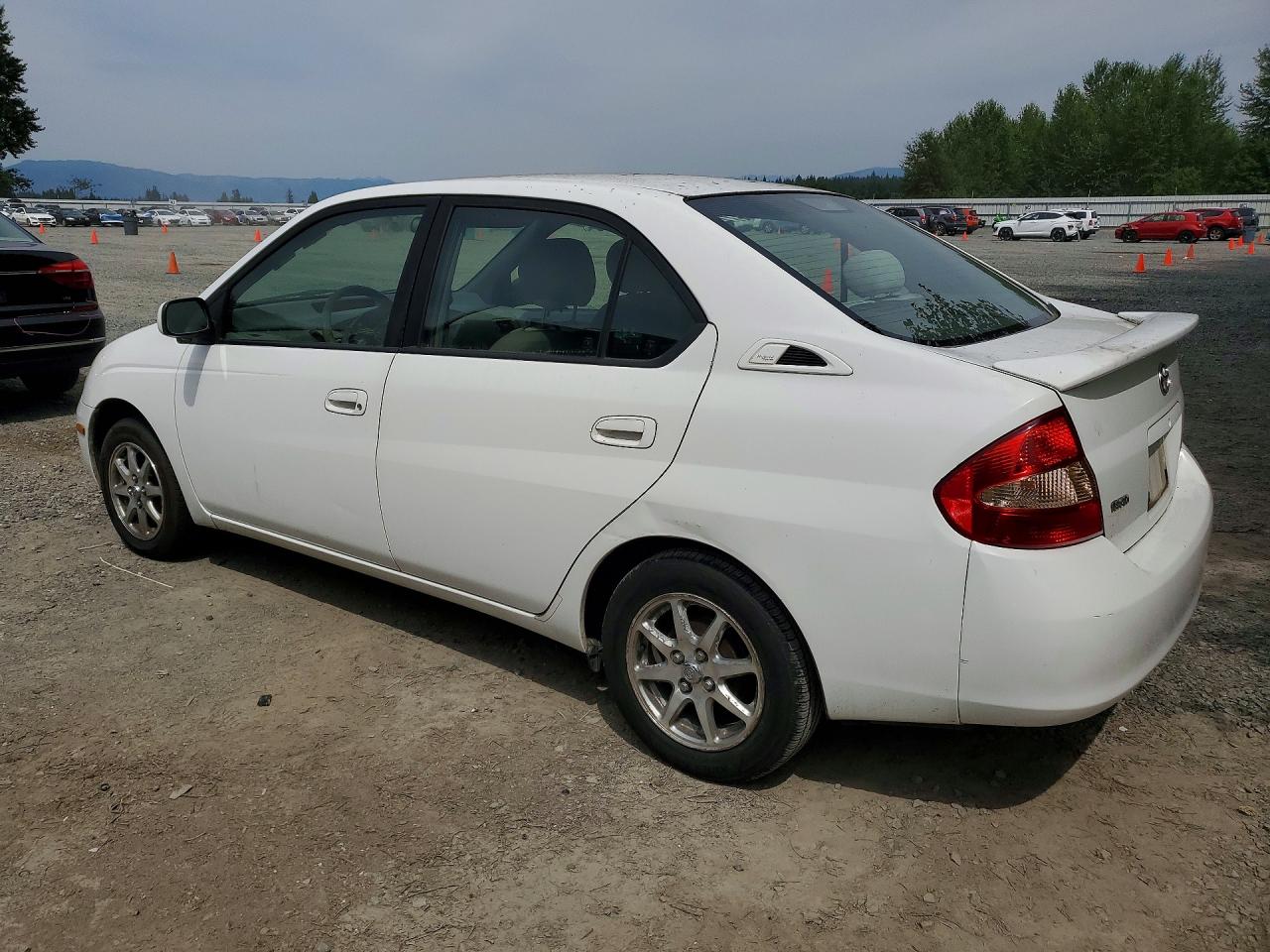 2002 Toyota Prius Base White vin: JT2BK18U520062988