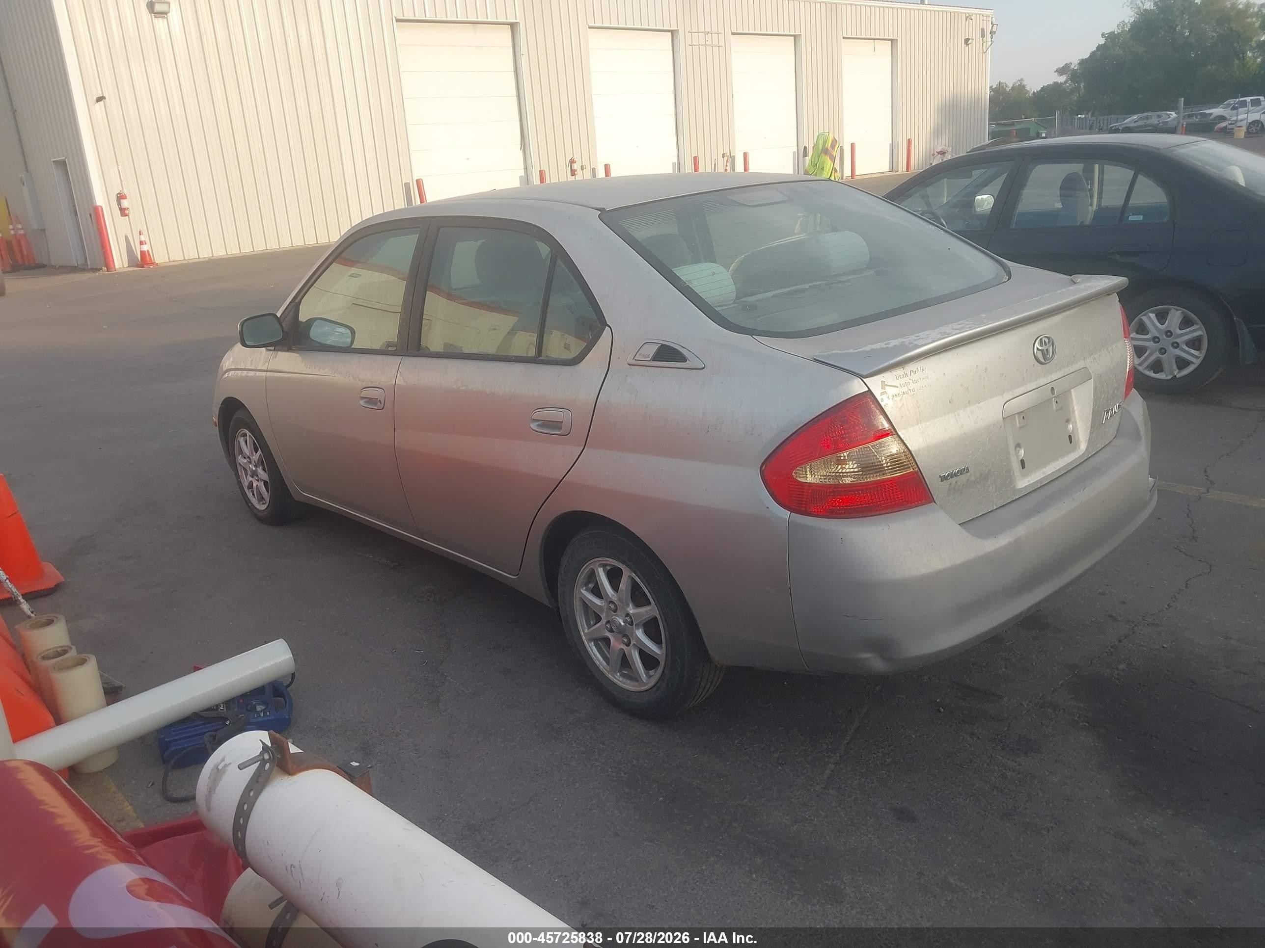 2003 Toyota Prius   Gold vin: JT2BK18U630074892