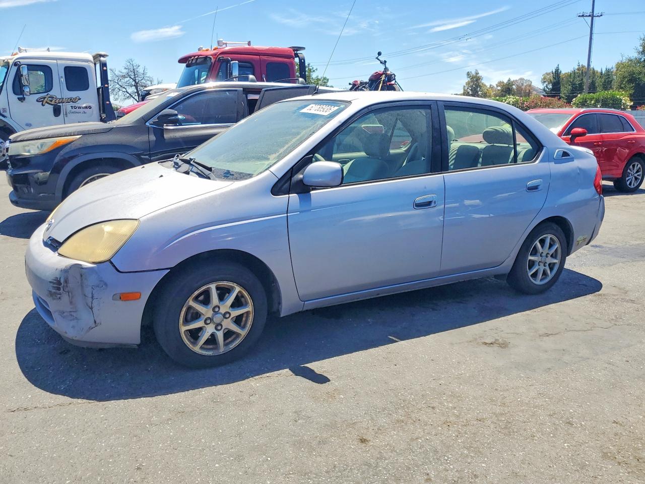 2002 Toyota Prius Base Серебряный vin: JT2BK18U820046607