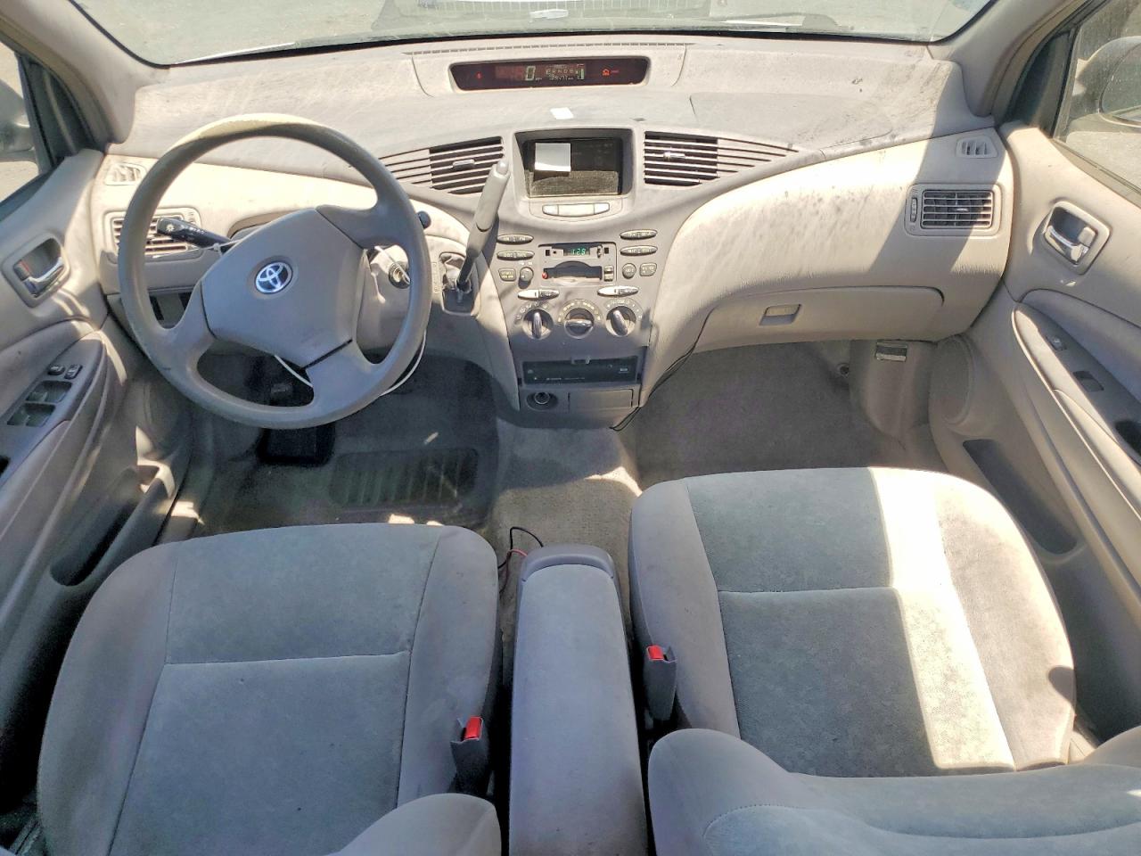 2002 Toyota Prius Base Серебряный vin: JT2BK18U820046607