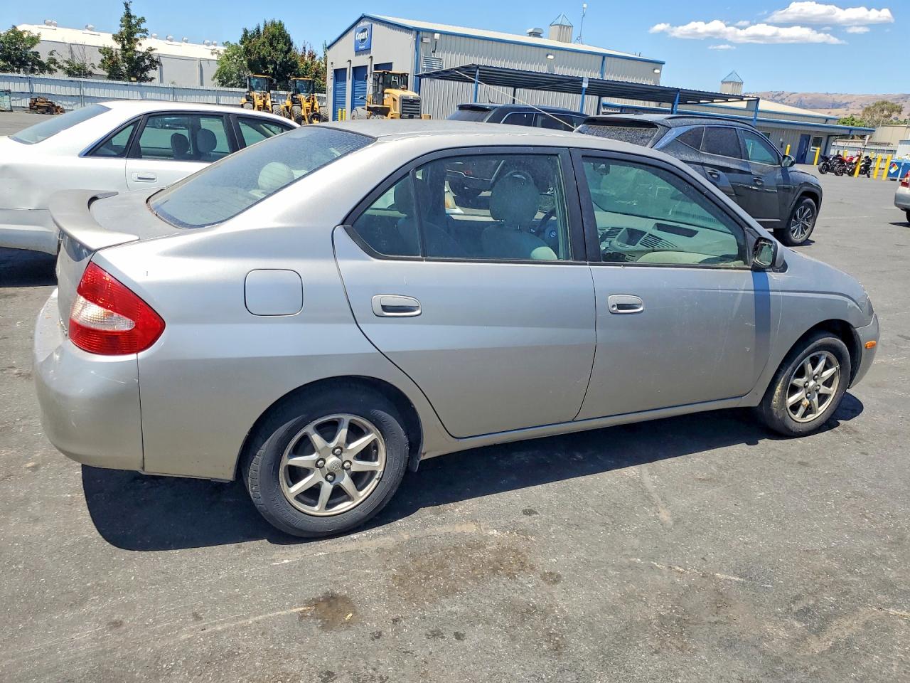 2002 Toyota Prius Base Silver vin: JT2BK18U920044901