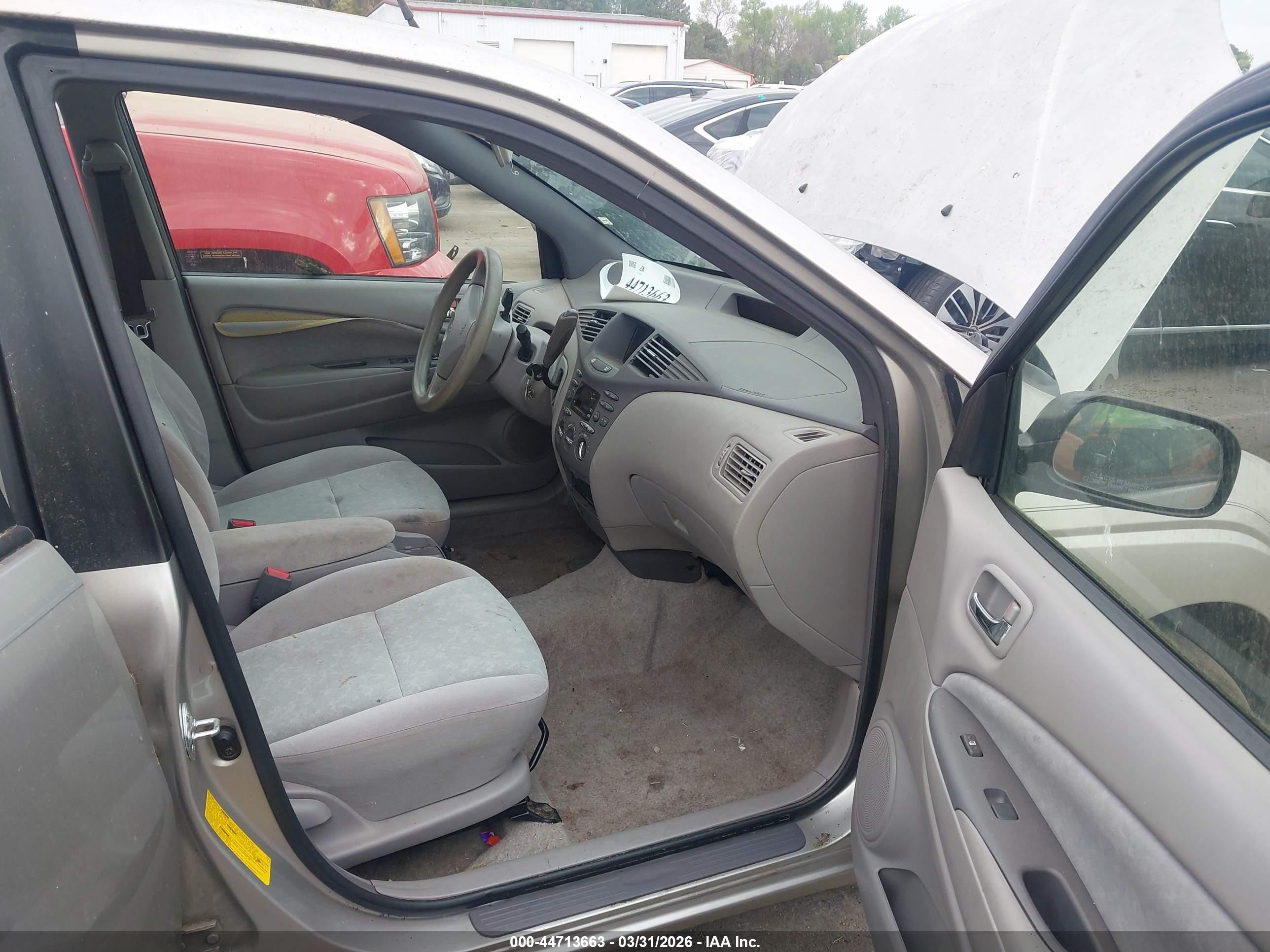 2002 Toyota Prius Кремовый vin: JT2BK18UX20066230