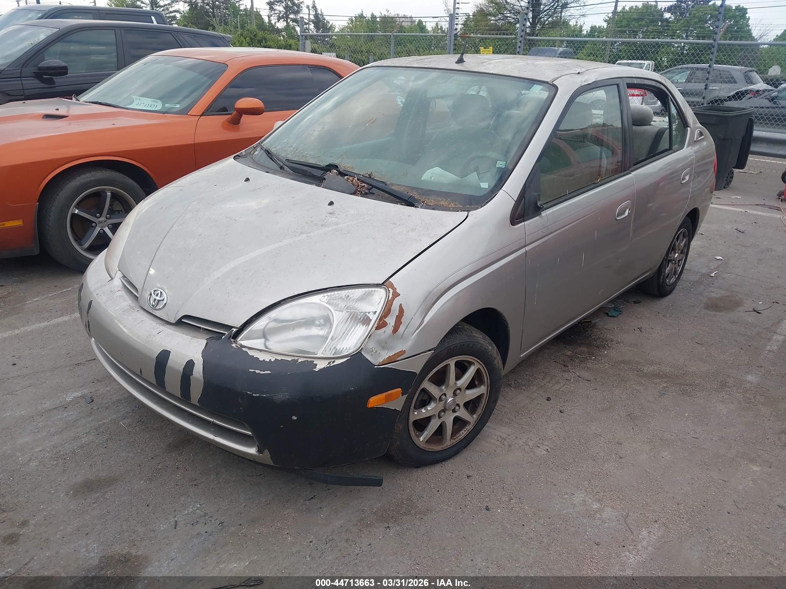 2002 Toyota Prius Кремовый vin: JT2BK18UX20066230