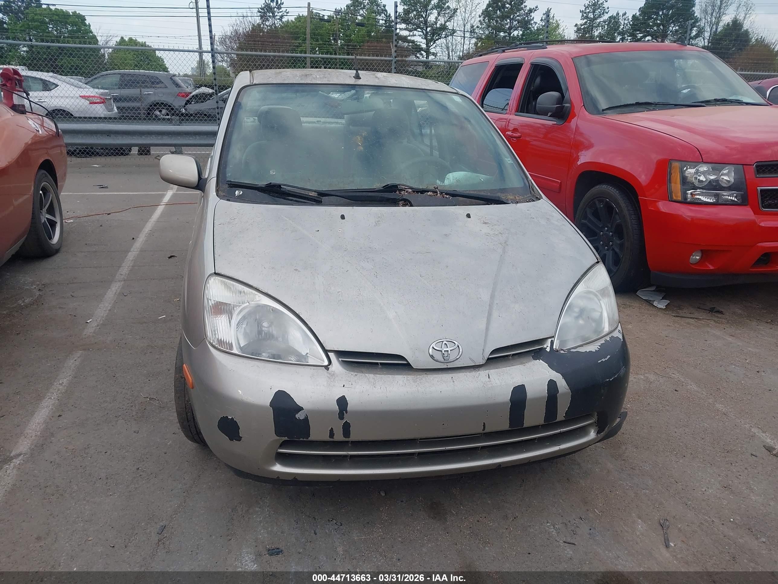 2002 Toyota Prius Кремовый vin: JT2BK18UX20066230