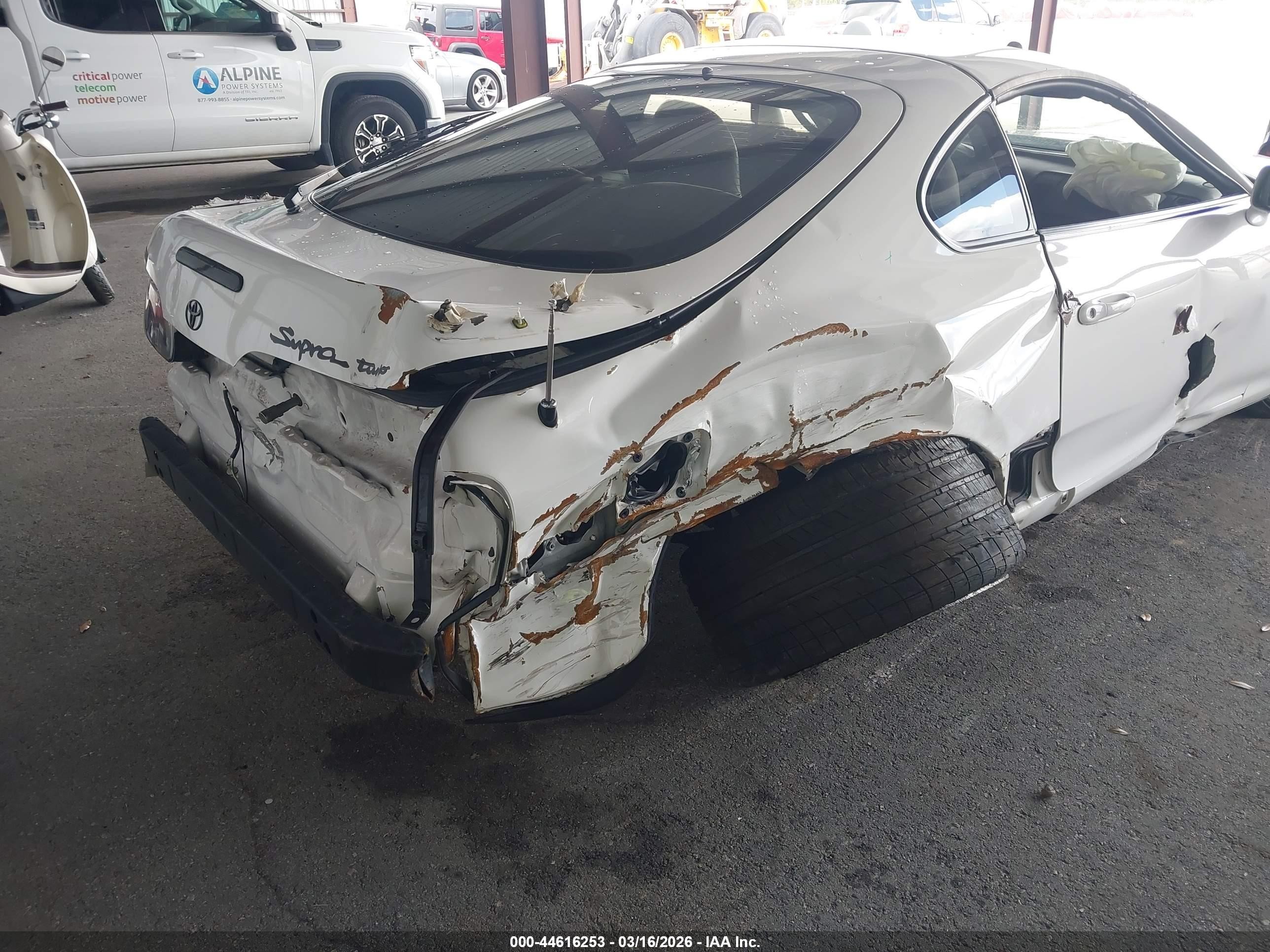 1998 Toyota Supra Turbo Белый vin: JT2DE82A8W1001626