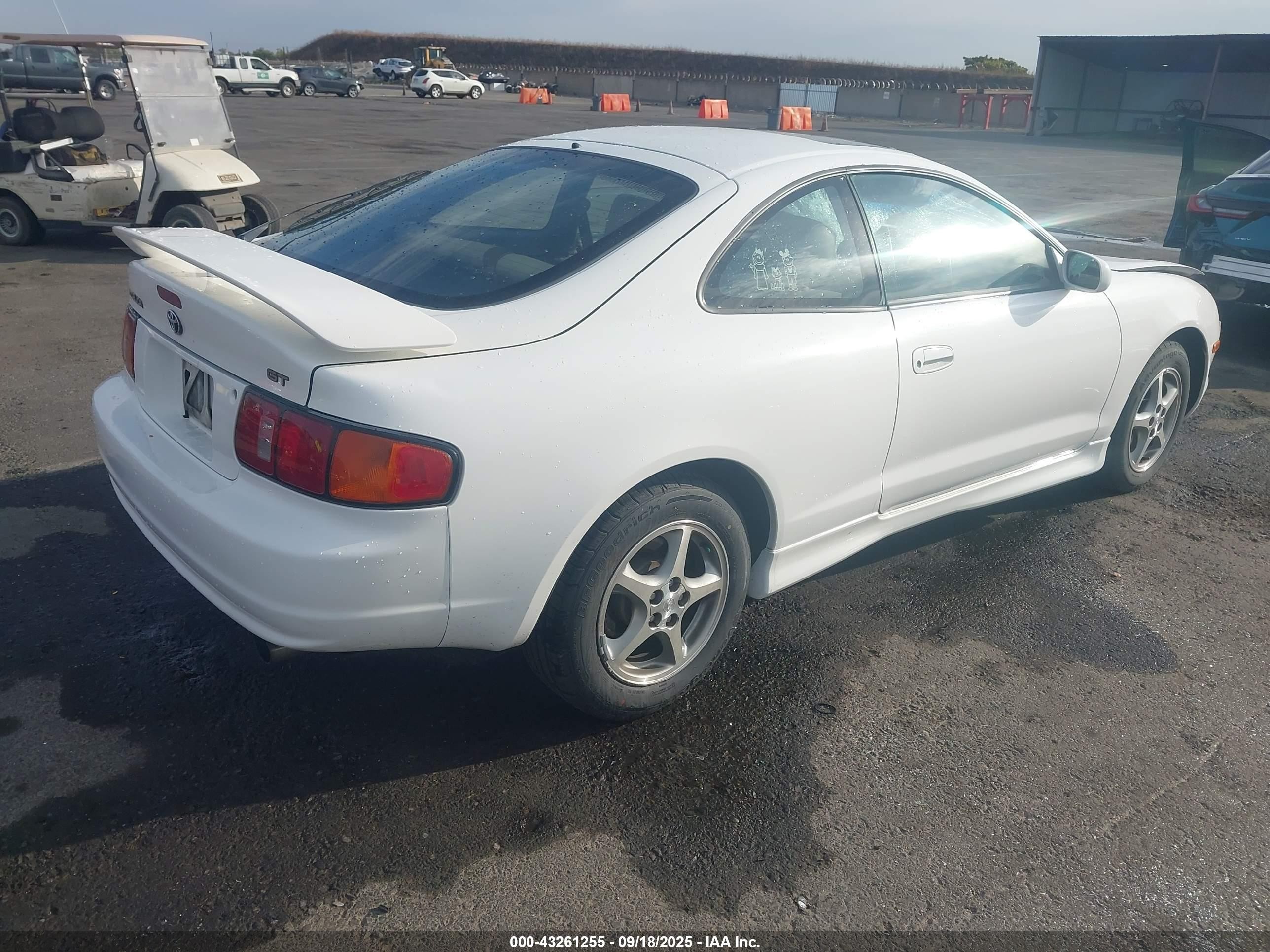 1998 Toyota Celica Gt White vin: JT2DG02TXW0051544