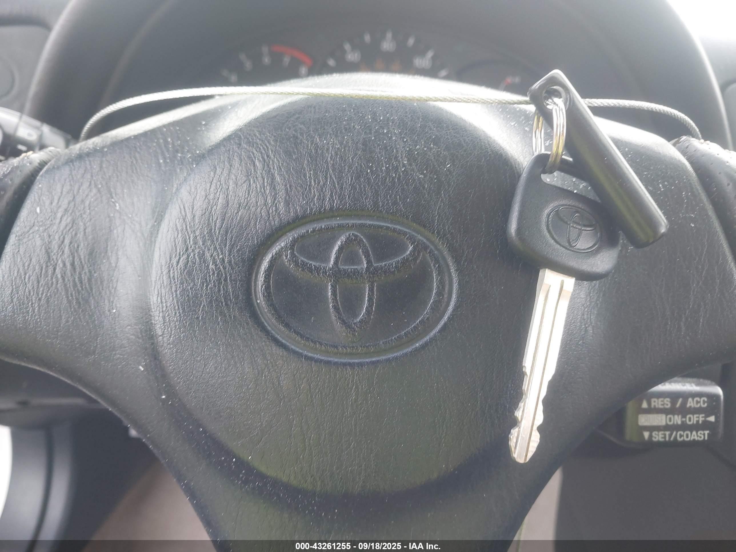 1998 Toyota Celica Gt White vin: JT2DG02TXW0051544