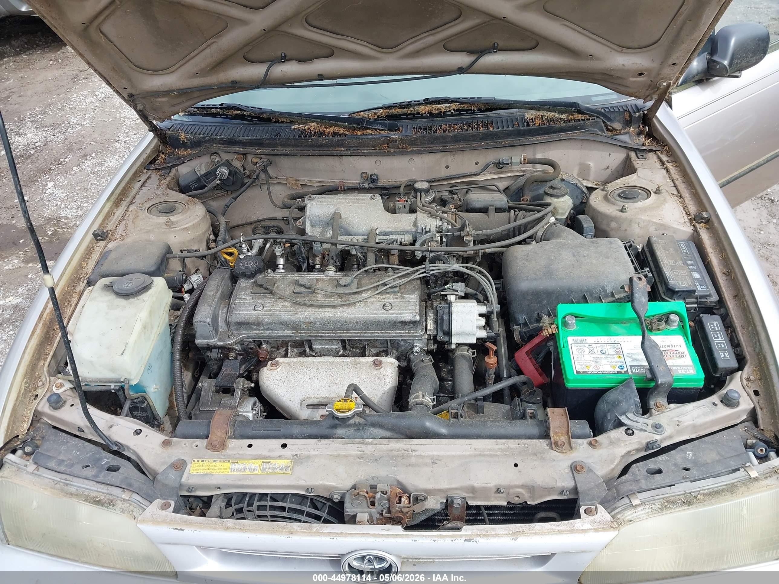 1996 Toyota Corolla Dx Gold vin: JT2EB02E5T0111570