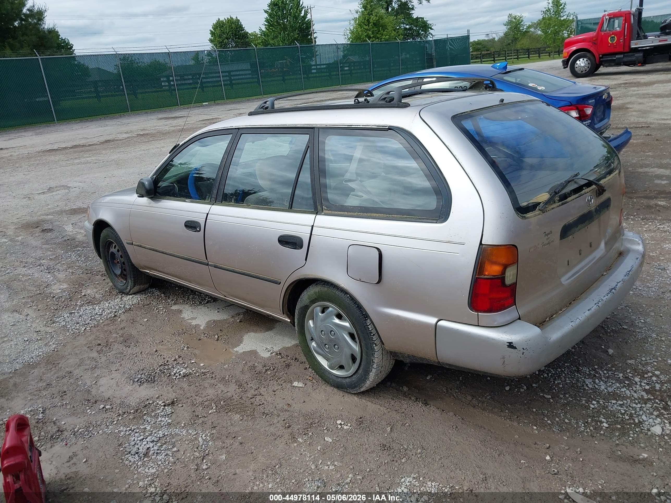 1996 Toyota Corolla Dx Gold vin: JT2EB02E5T0111570