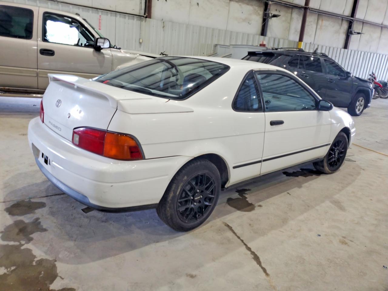1992 Toyota Paseo Base White vin: JT2EL45F1N0012014