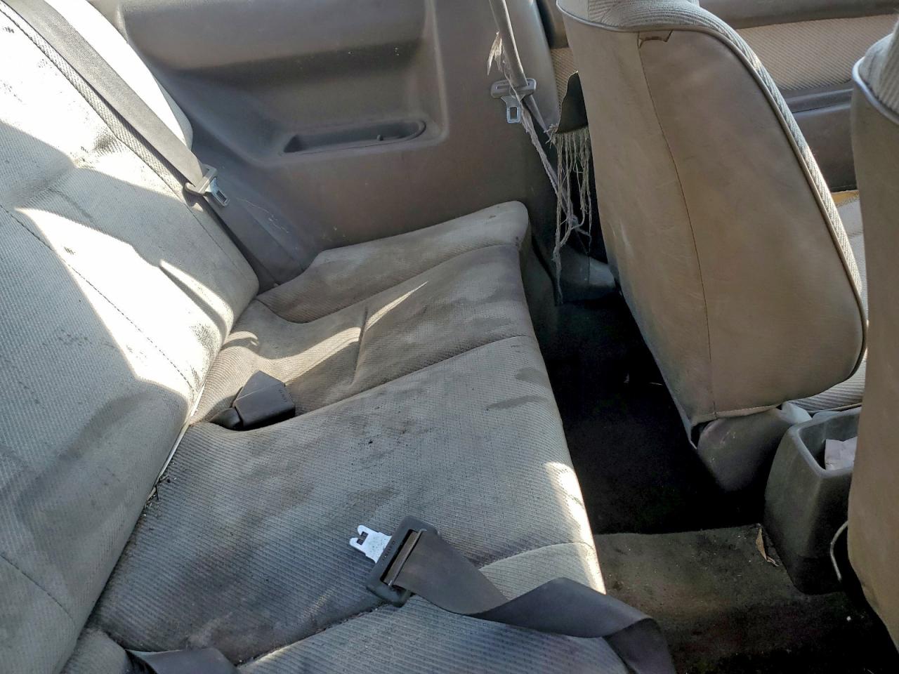 1995 Toyota Tercel Dx Burgundy vin: JT2EL56D6S0050269