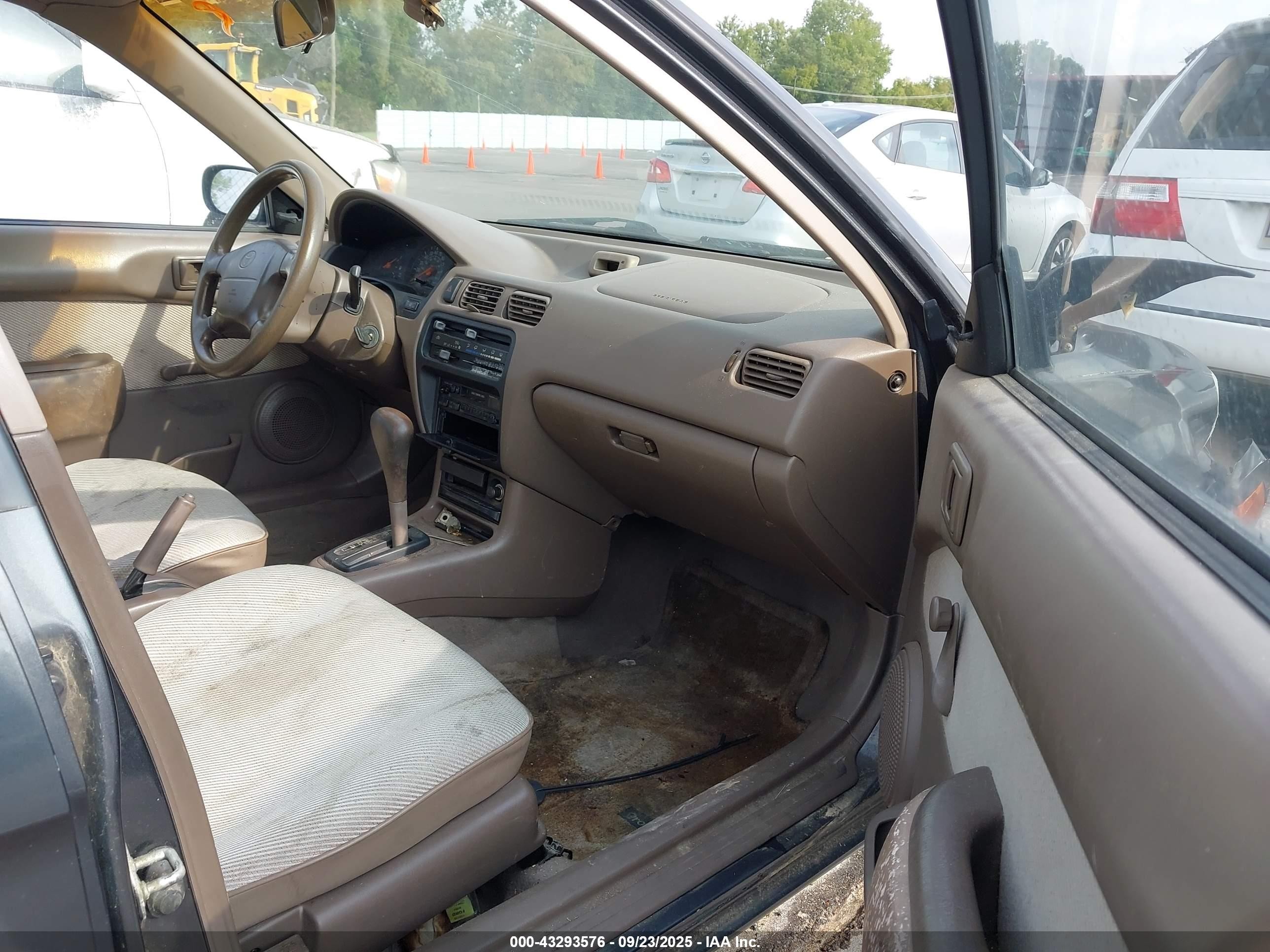 1995 Toyota Tercel Dx Gray vin: JT2EL56E0S7035654