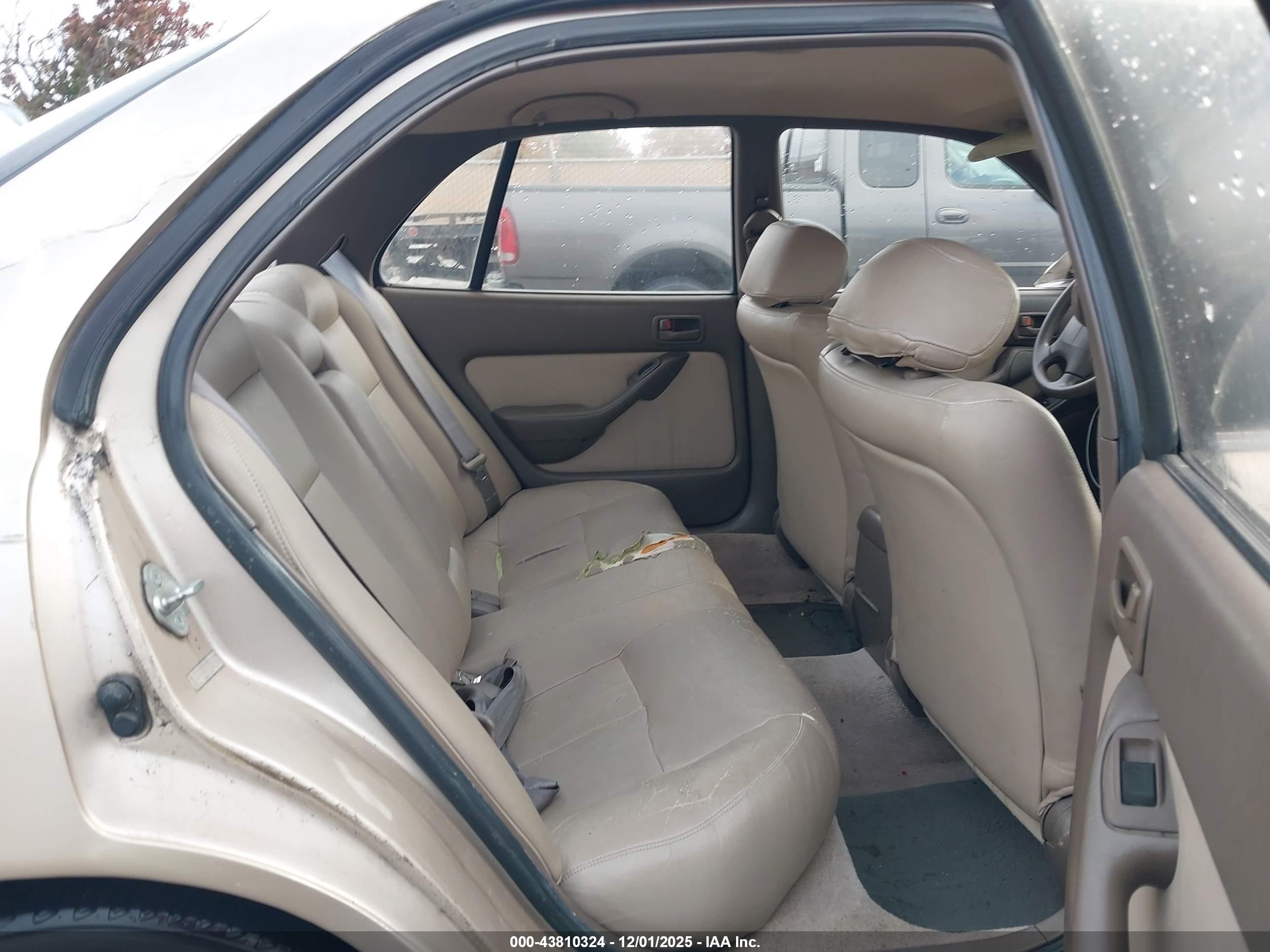 1995 Toyota Camry Le Brown vin: JT2GK12E3S0101407