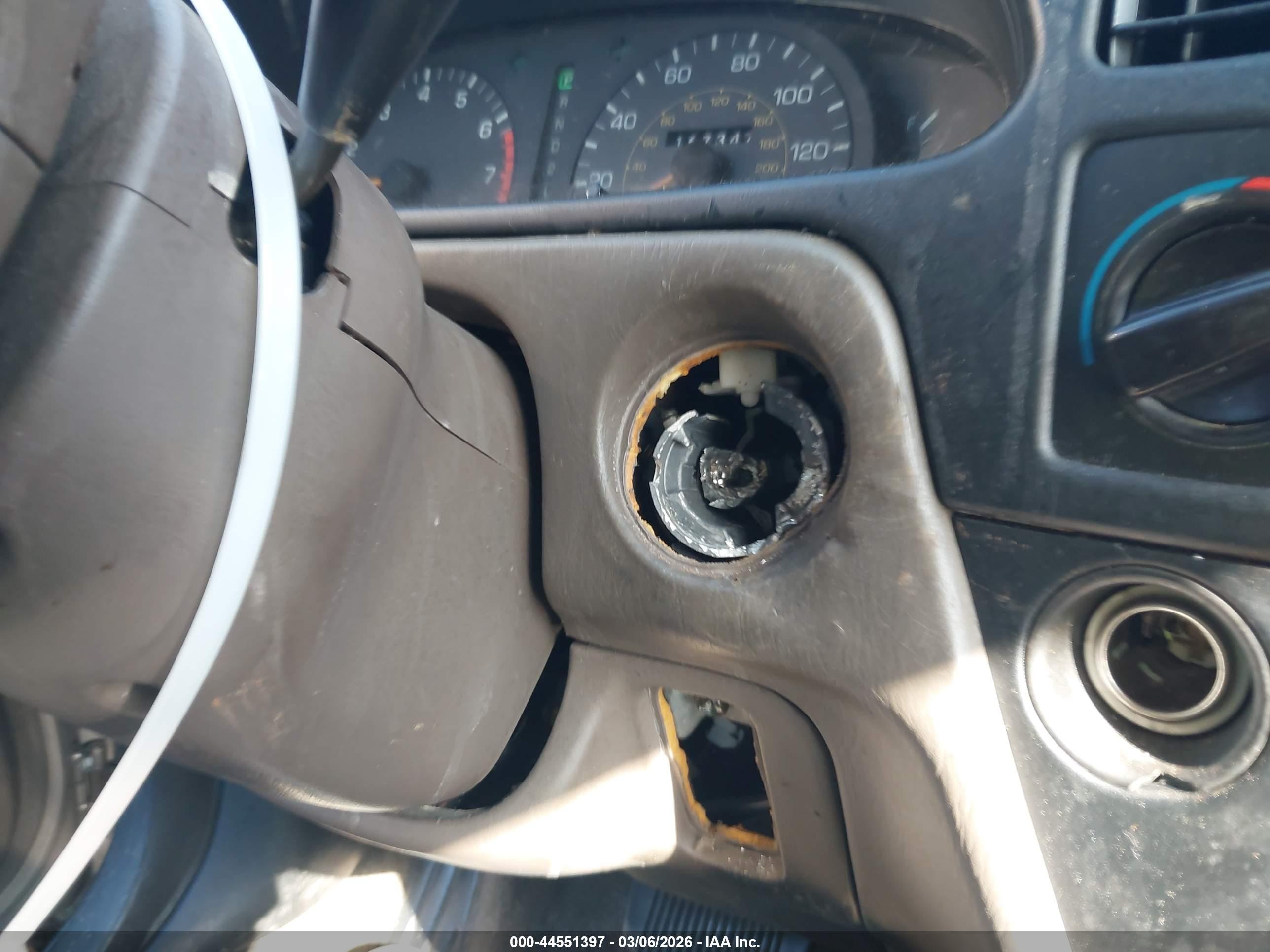 1995 Toyota Camry Le Green vin: JT2GK12E7S0121238