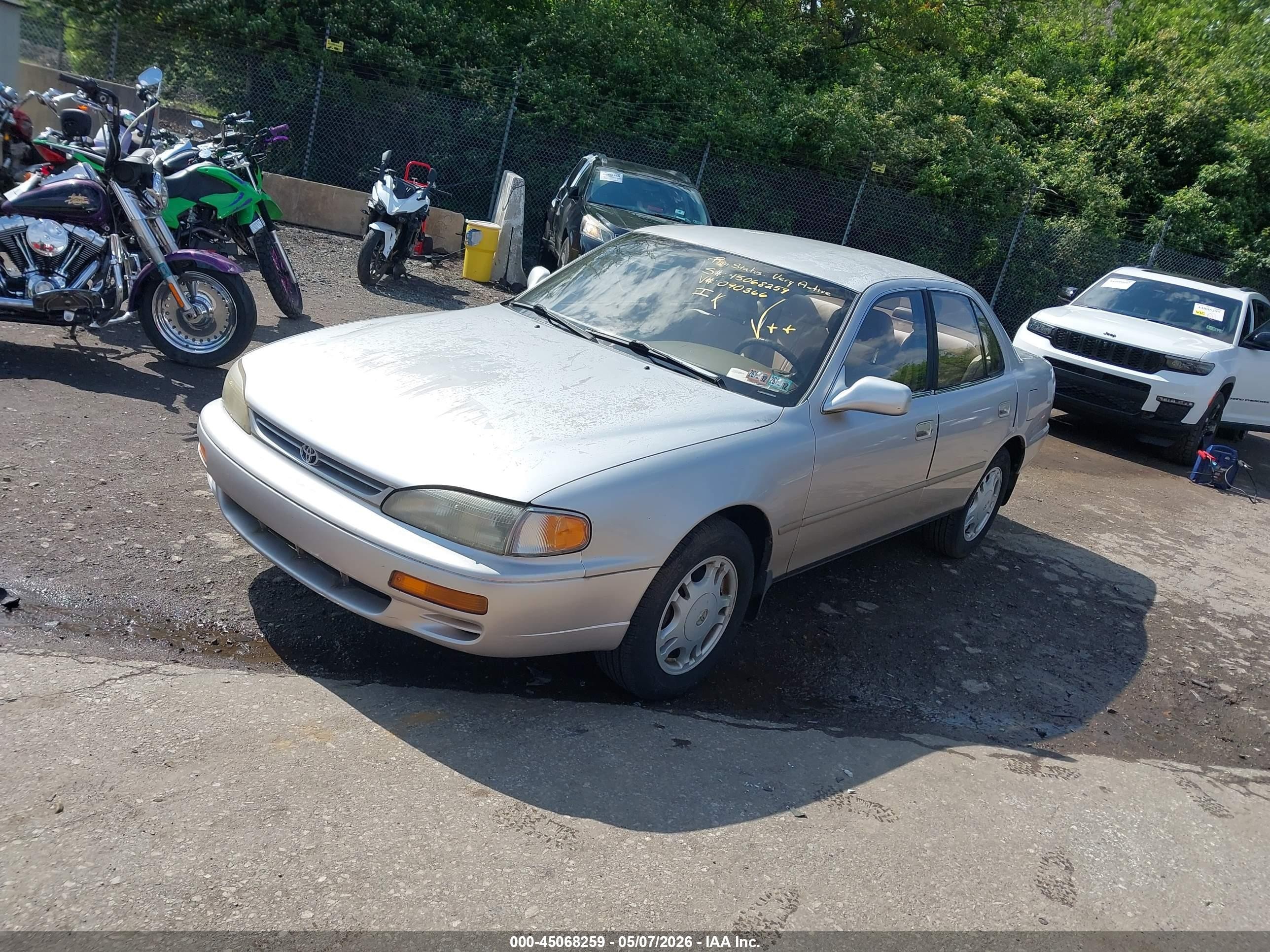 1995 Toyota Camry Xle Silver vin: JT2GK13E4S0090366