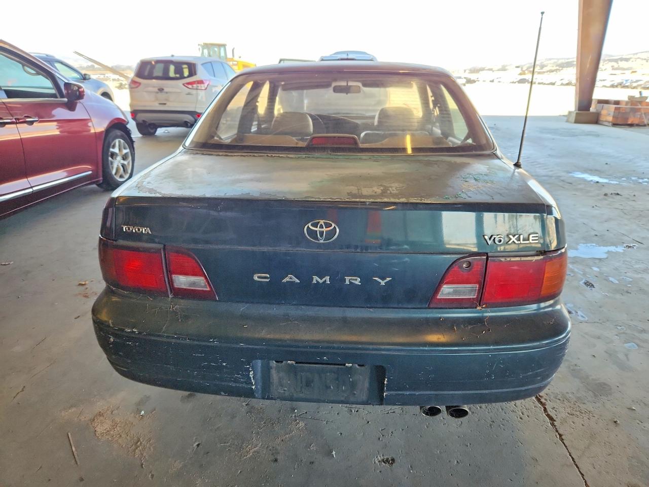 1995 Toyota Camry Xle Green vin: JT2GK13E4S0127557