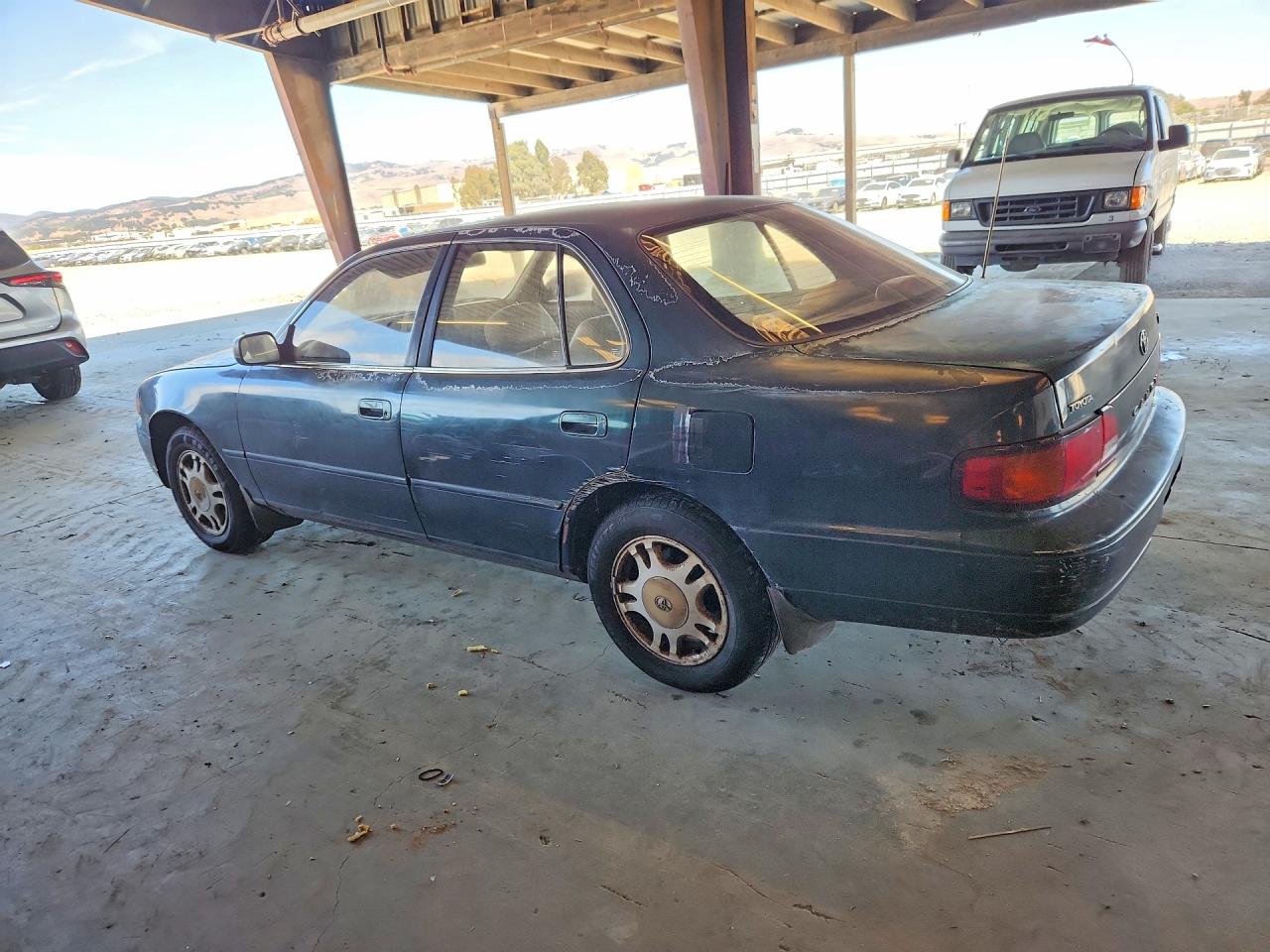 1995 Toyota Camry Xle Green vin: JT2GK13E4S0127557