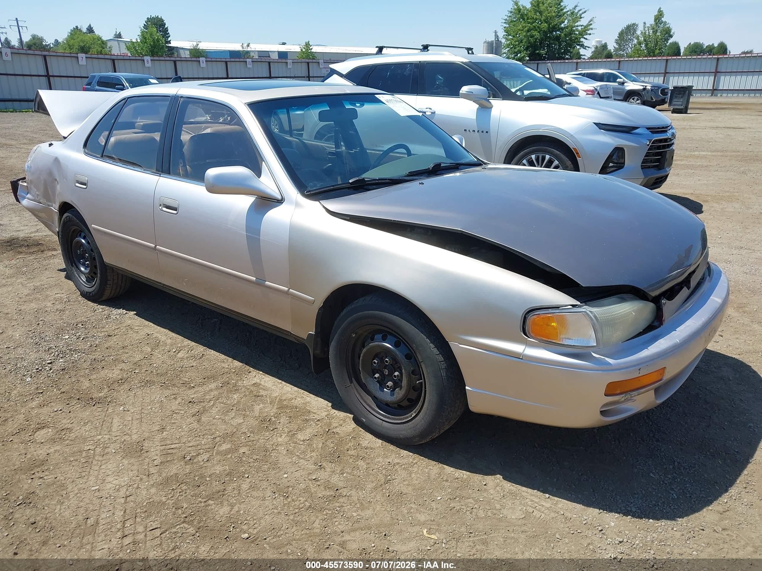 1995 Toyota Camry Xle Pewter vin: JT2GK13E9S0075880