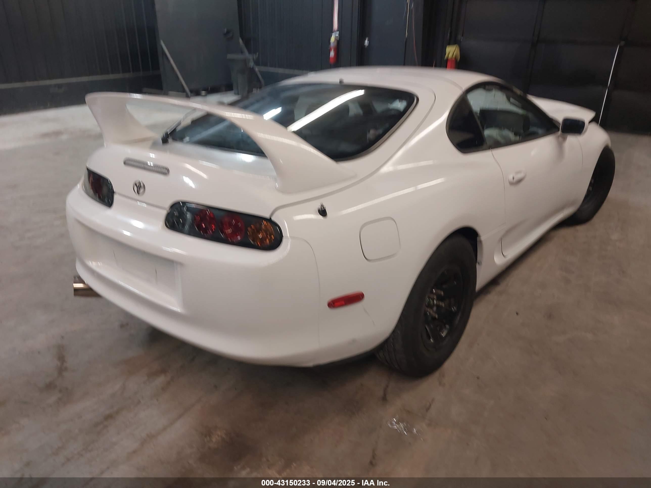 1995 Toyota Supra Sport Roof White vin: JT2JA81J0S0024026
