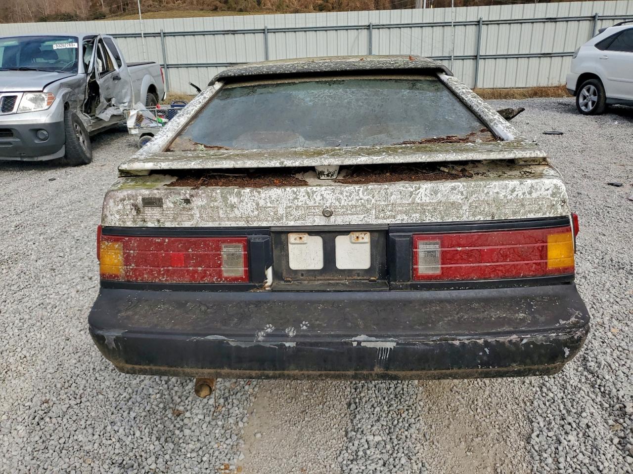 1985 Toyota Supra White vin: JT2MA67L2F0143020