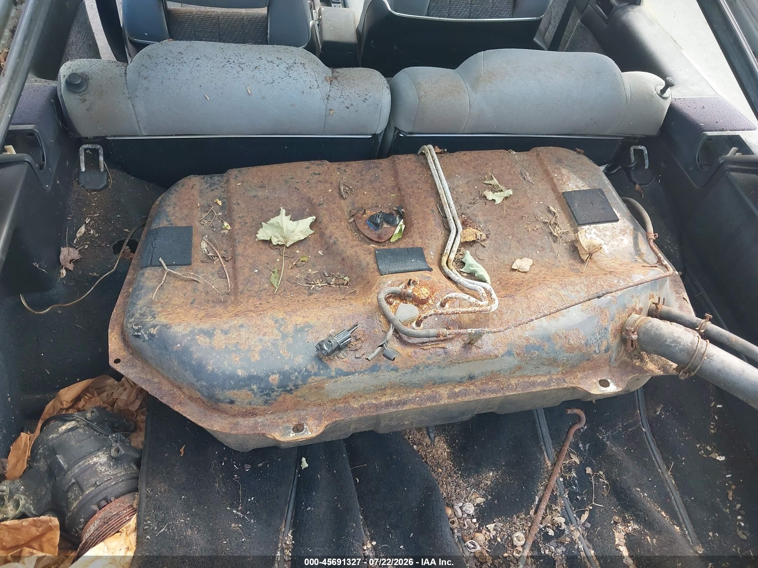 1985 Toyota Supra   Silver vin: JT2MA67L3F0143138