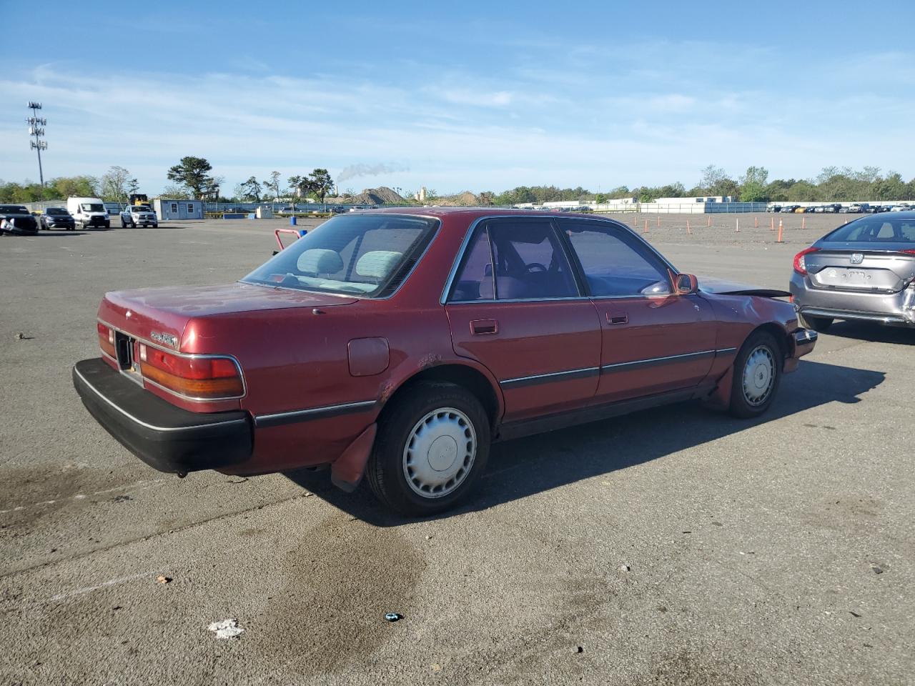 1990 Toyota Cressida Luxury Бордовый vin: JT2MX83E8L0047471