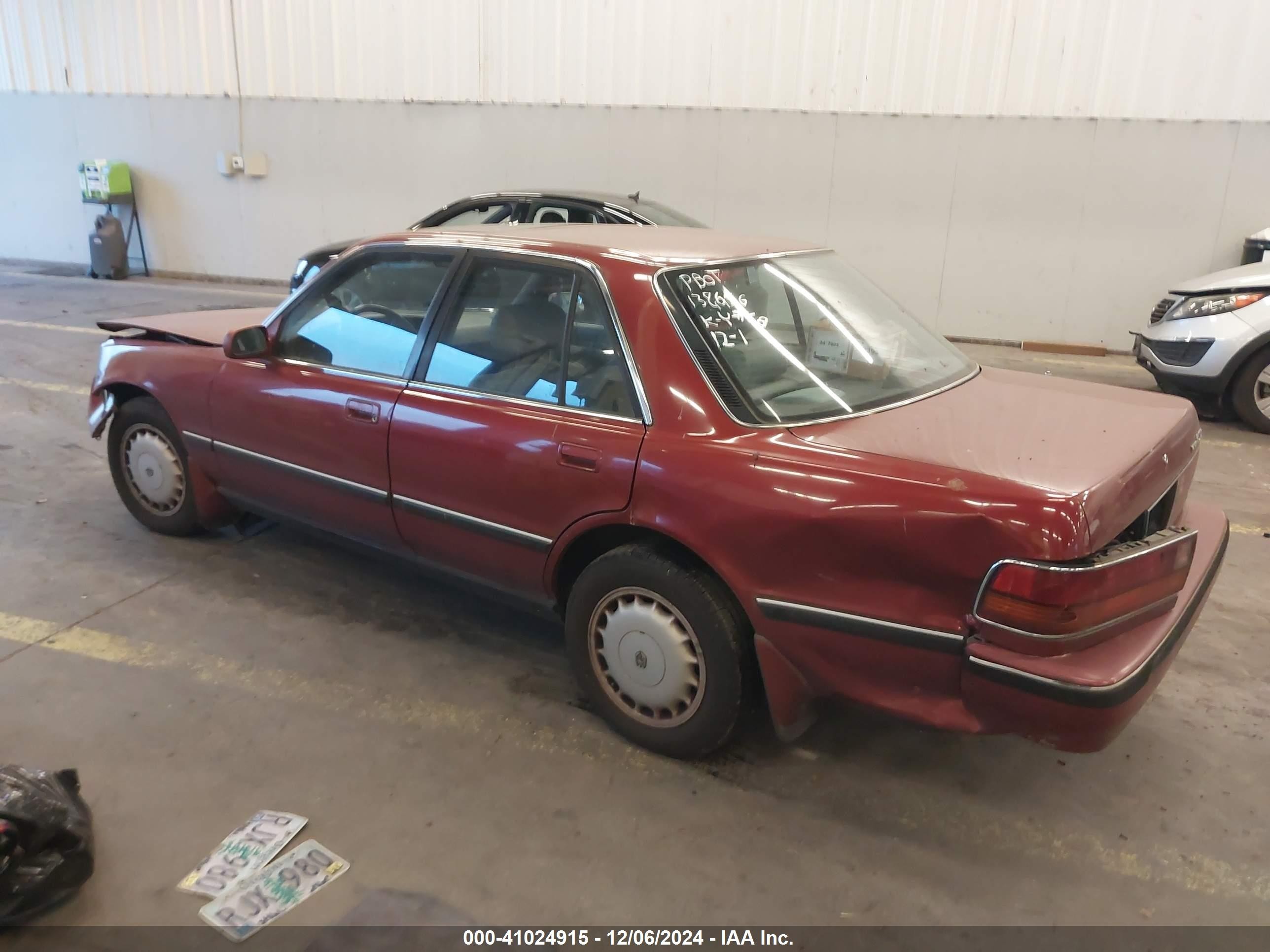 1990 Toyota Cressida Luxury Красный vin: JT2MX83E8L0063816