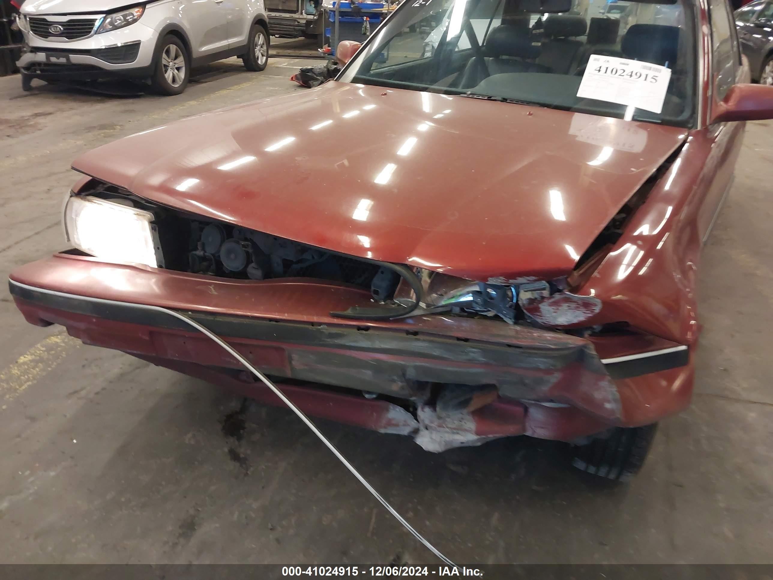 1990 Toyota Cressida Luxury Красный vin: JT2MX83E8L0063816