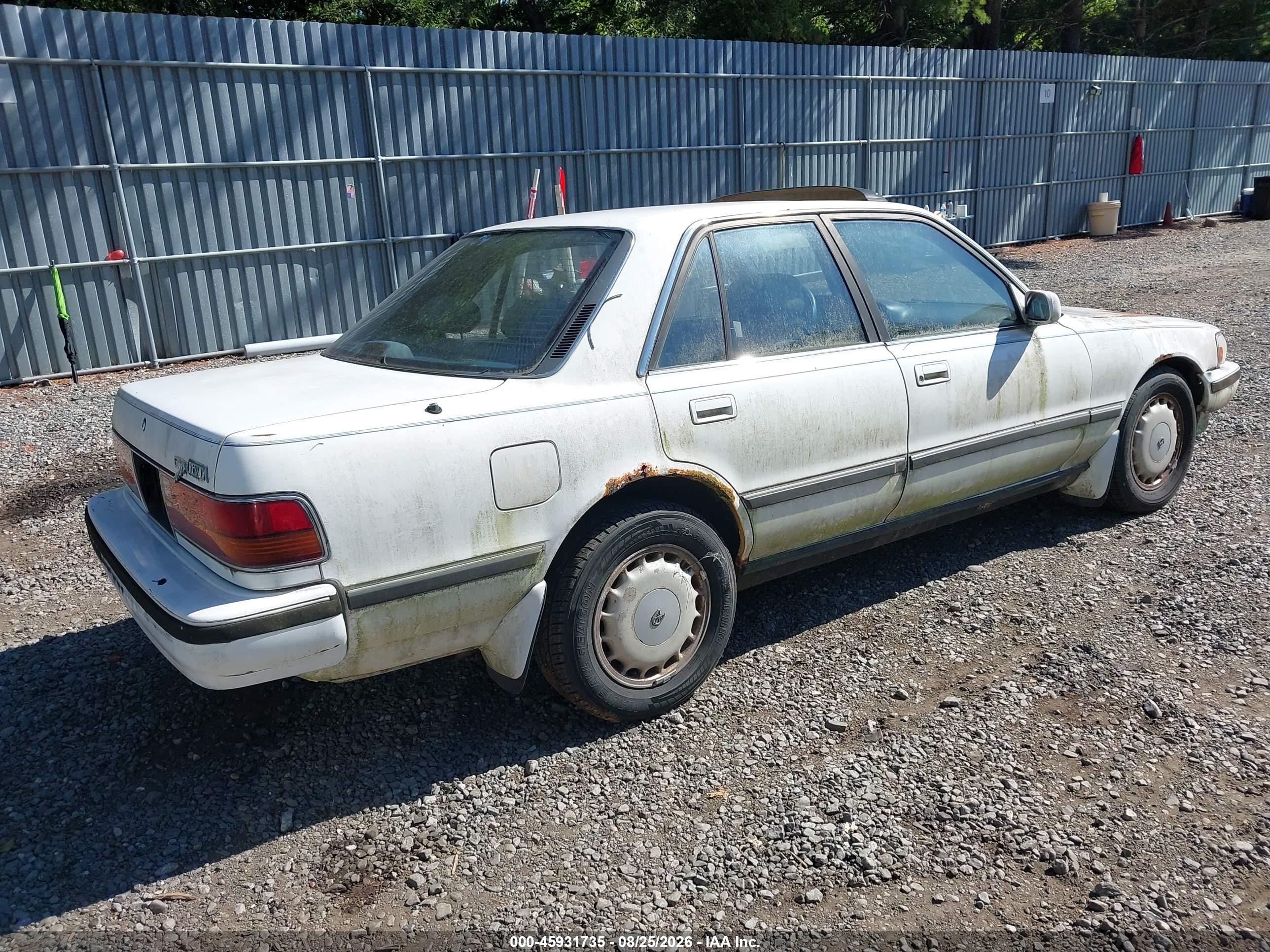 1990 Toyota Cressida Luxury Белый vin: JT2MX83EXL0038304