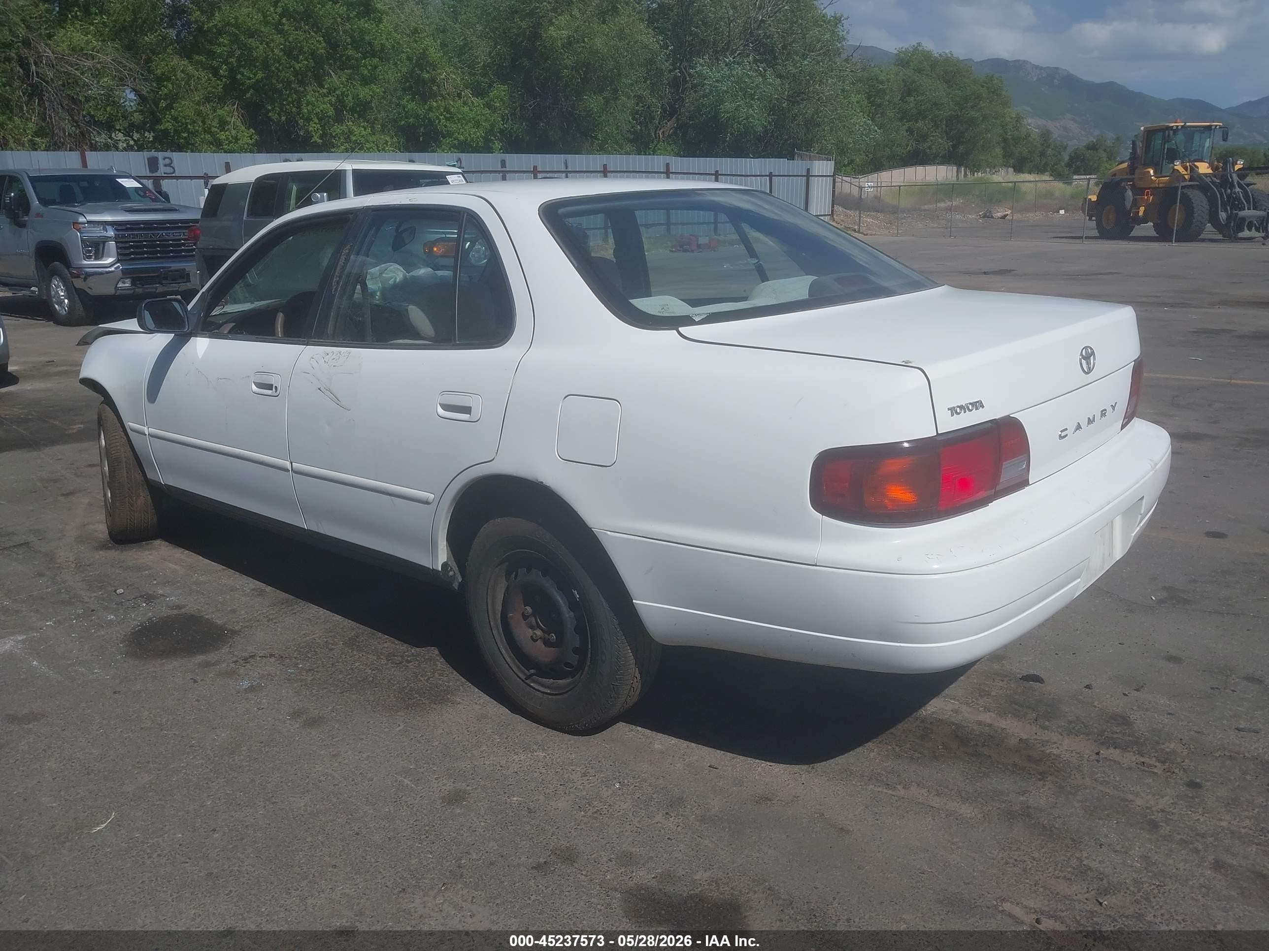 1995 Toyota Camry Dx Белый vin: JT2SK11E1S0333869