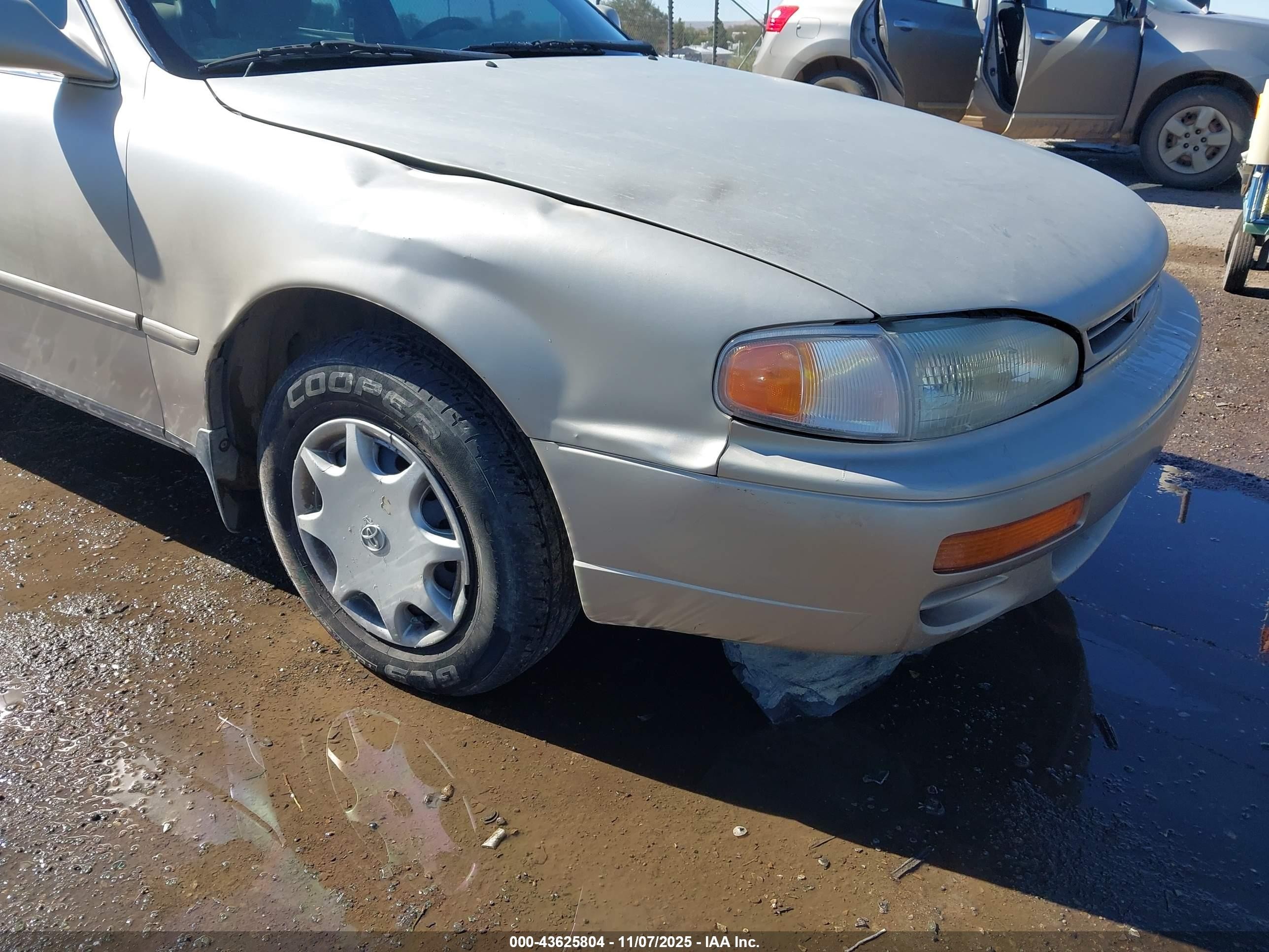 1995 Toyota Camry Dx Золотой vin: JT2SK11E3S0286294