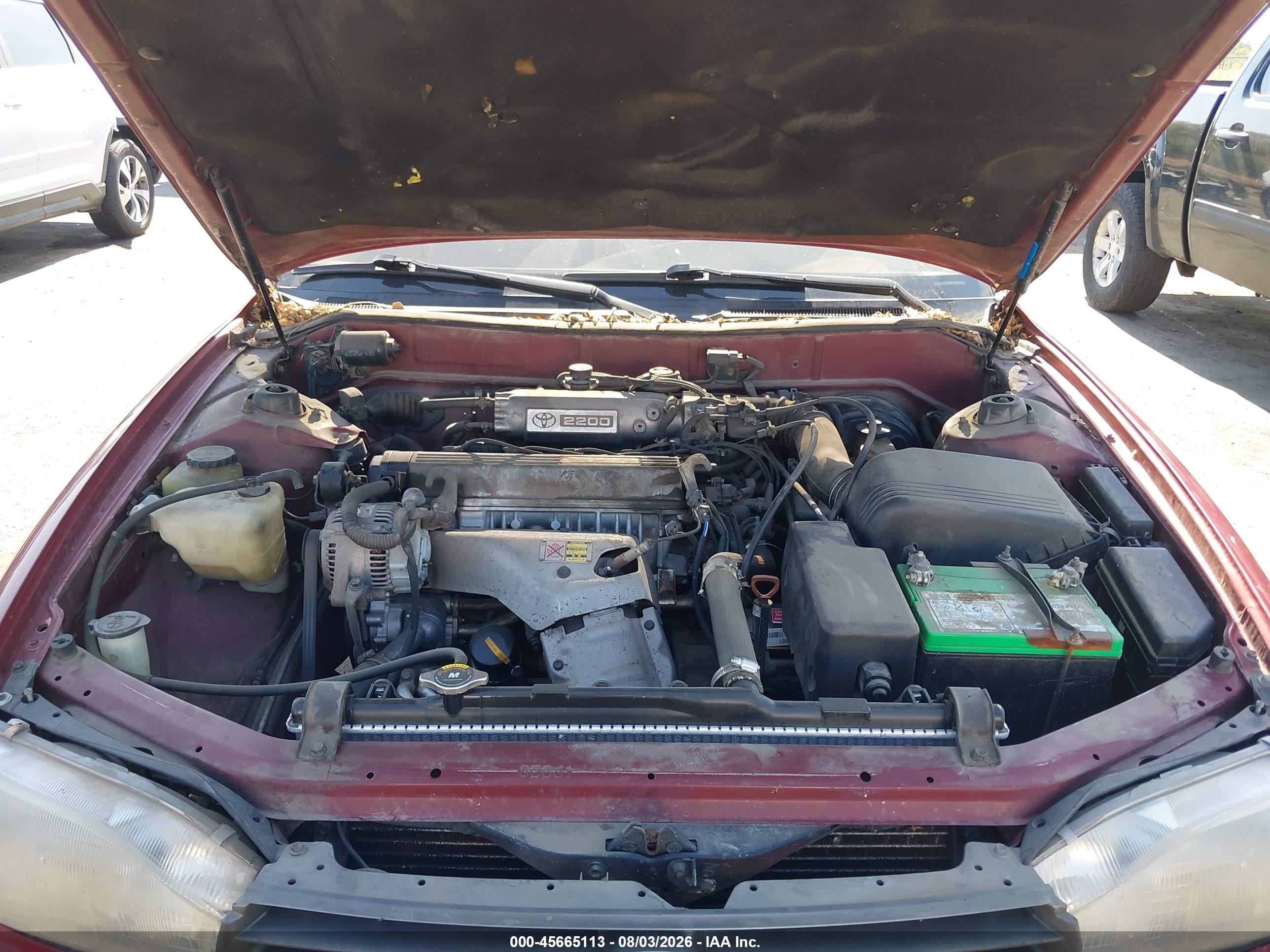 1994 Toyota Camry Le Red vin: JT2SK12E1R0244098