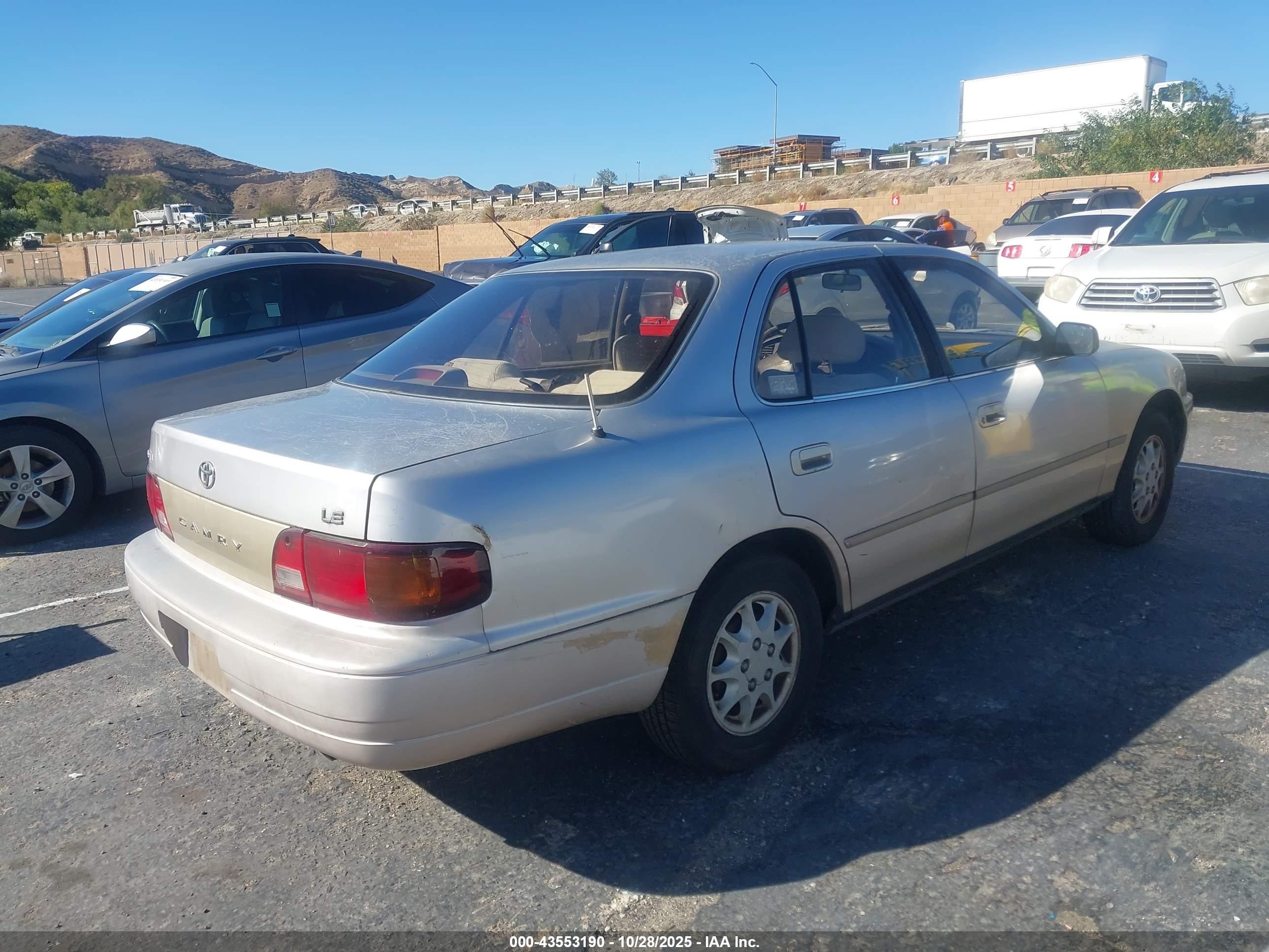 1995 Toyota Camry Le Beige vin: JT2SK12E1S0287944