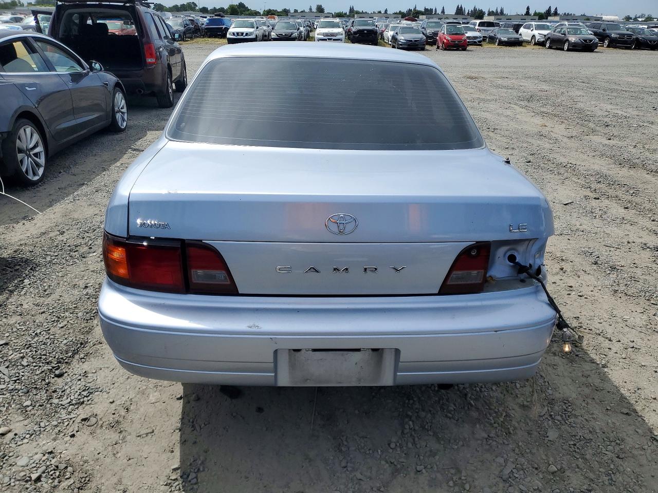 1995 Toyota Camry Le Gray vin: JT2SK12E1S0332459