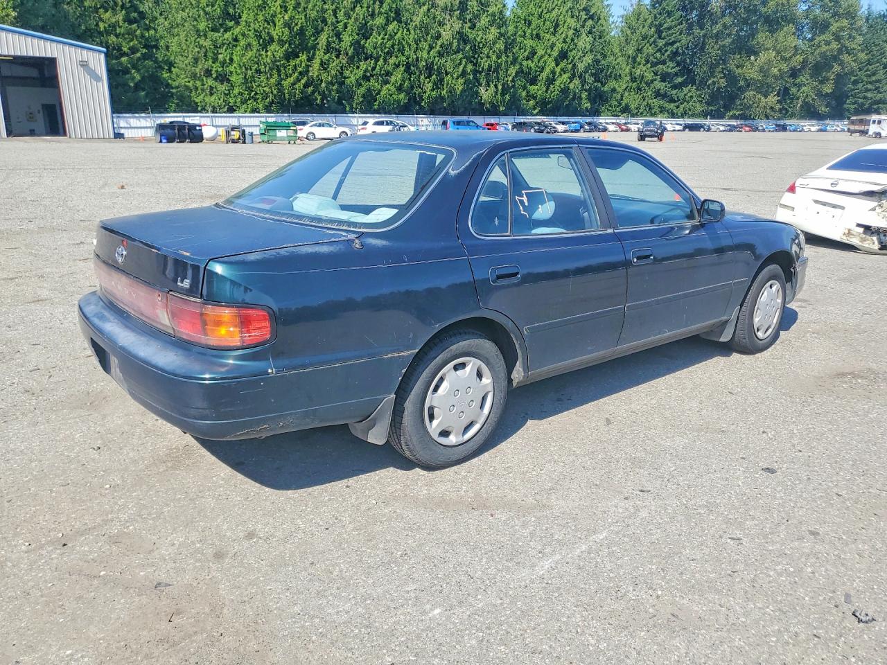 1993 Toyota Camry Le Green vin: JT2SK12E2P0150129