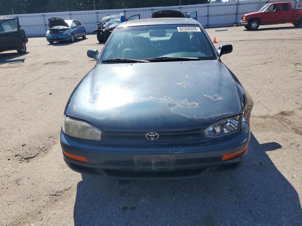 1993 Toyota Camry Le Green vin: JT2SK12E2P0150129
