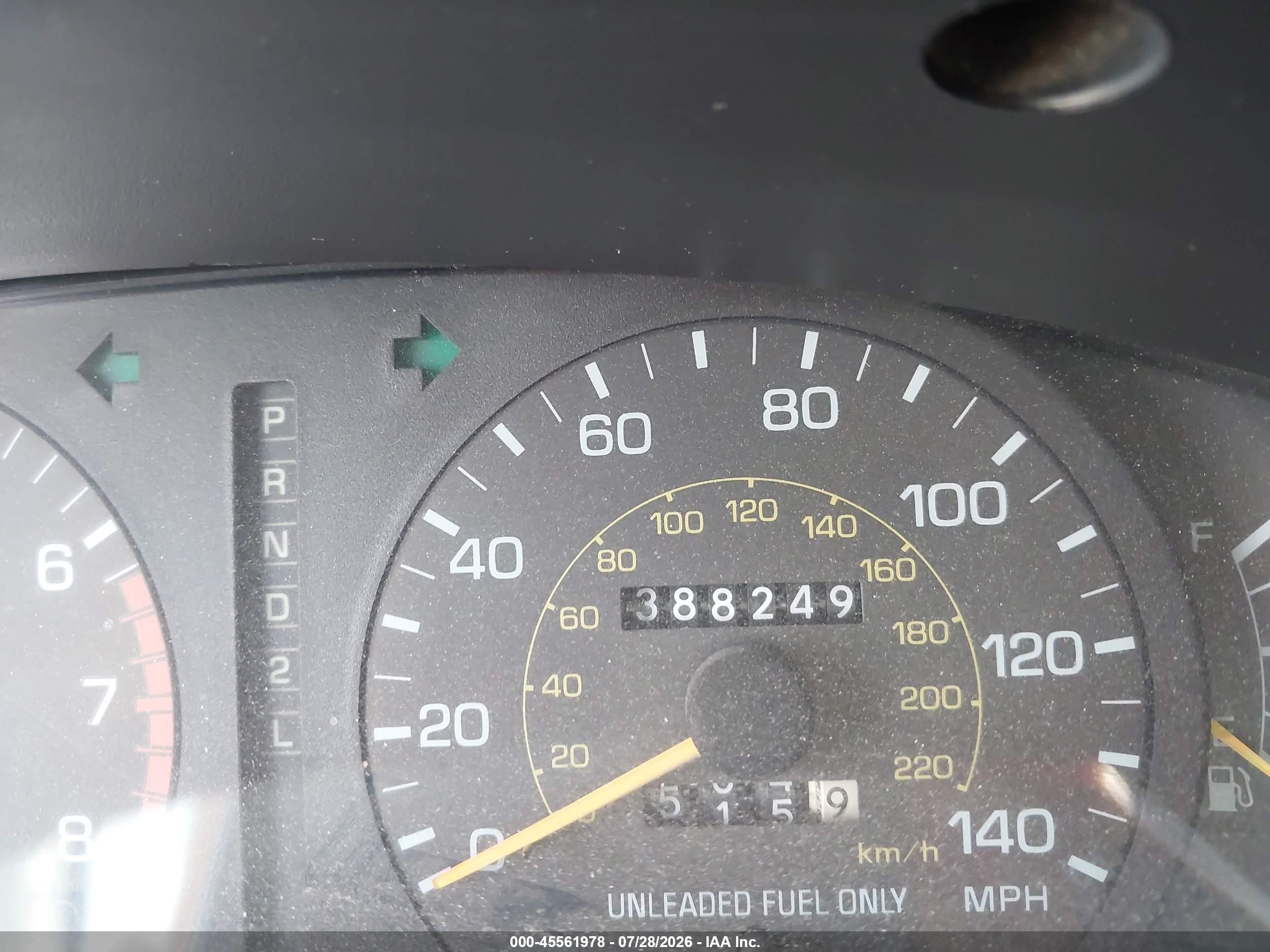 1995 Toyota Camry Le White vin: JT2SK12E2S0326637