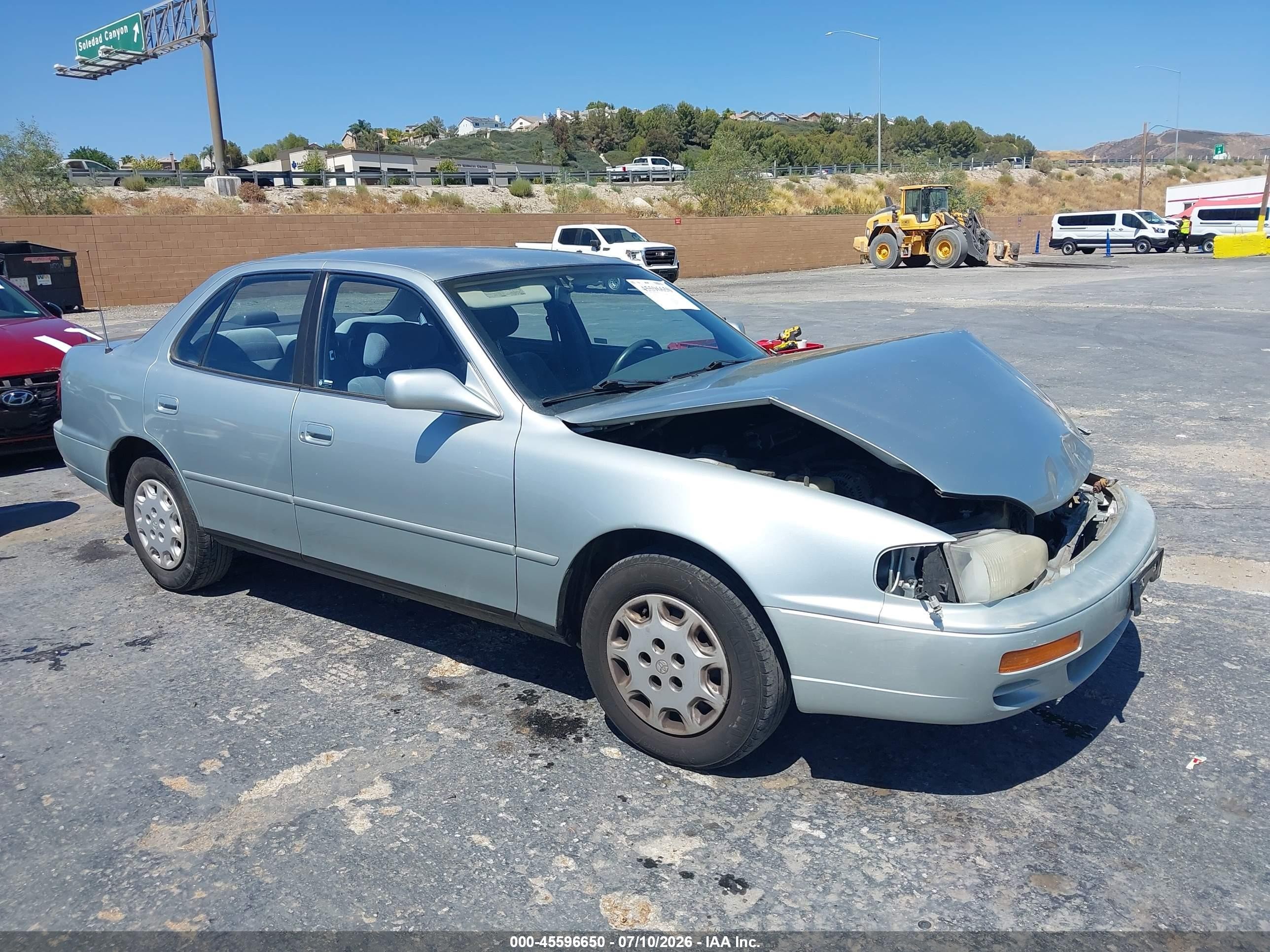 1995 Toyota Camry Le Silver vin: JT2SK12E3S0333256