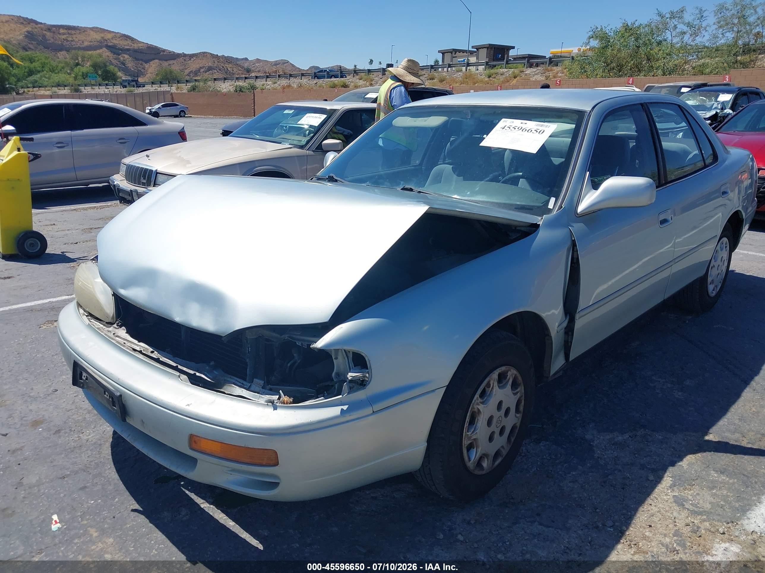 1995 Toyota Camry Le Silver vin: JT2SK12E3S0333256