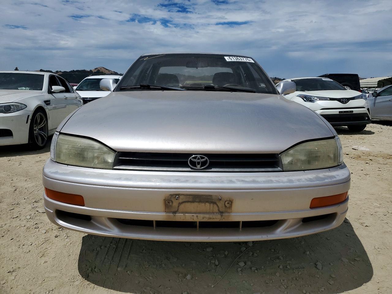 1994 Toyota Camry Le Желто-коричневый vin: JT2SK12E4R0268167