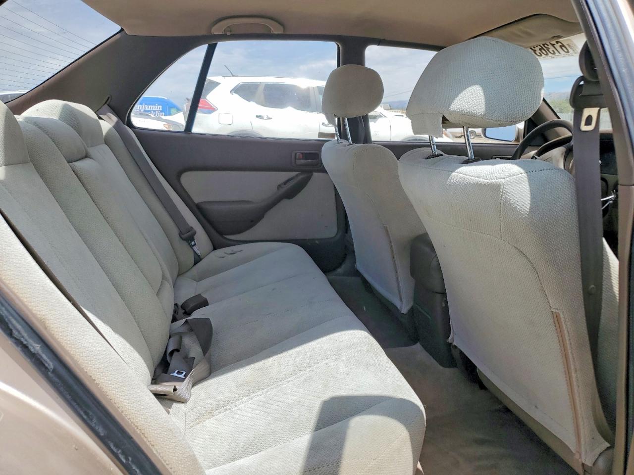 1994 Toyota Camry Le Желто-коричневый vin: JT2SK12E4R0268167