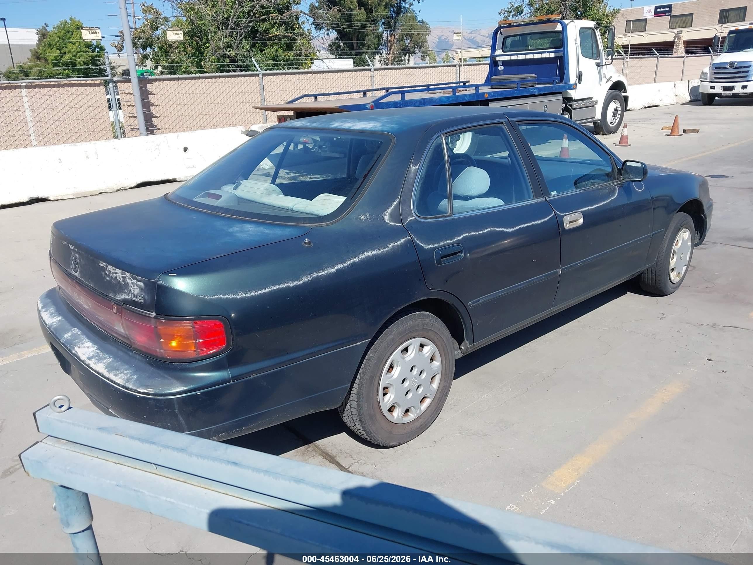 1994 Toyota Camry Le Green vin: JT2SK12E5R0200296