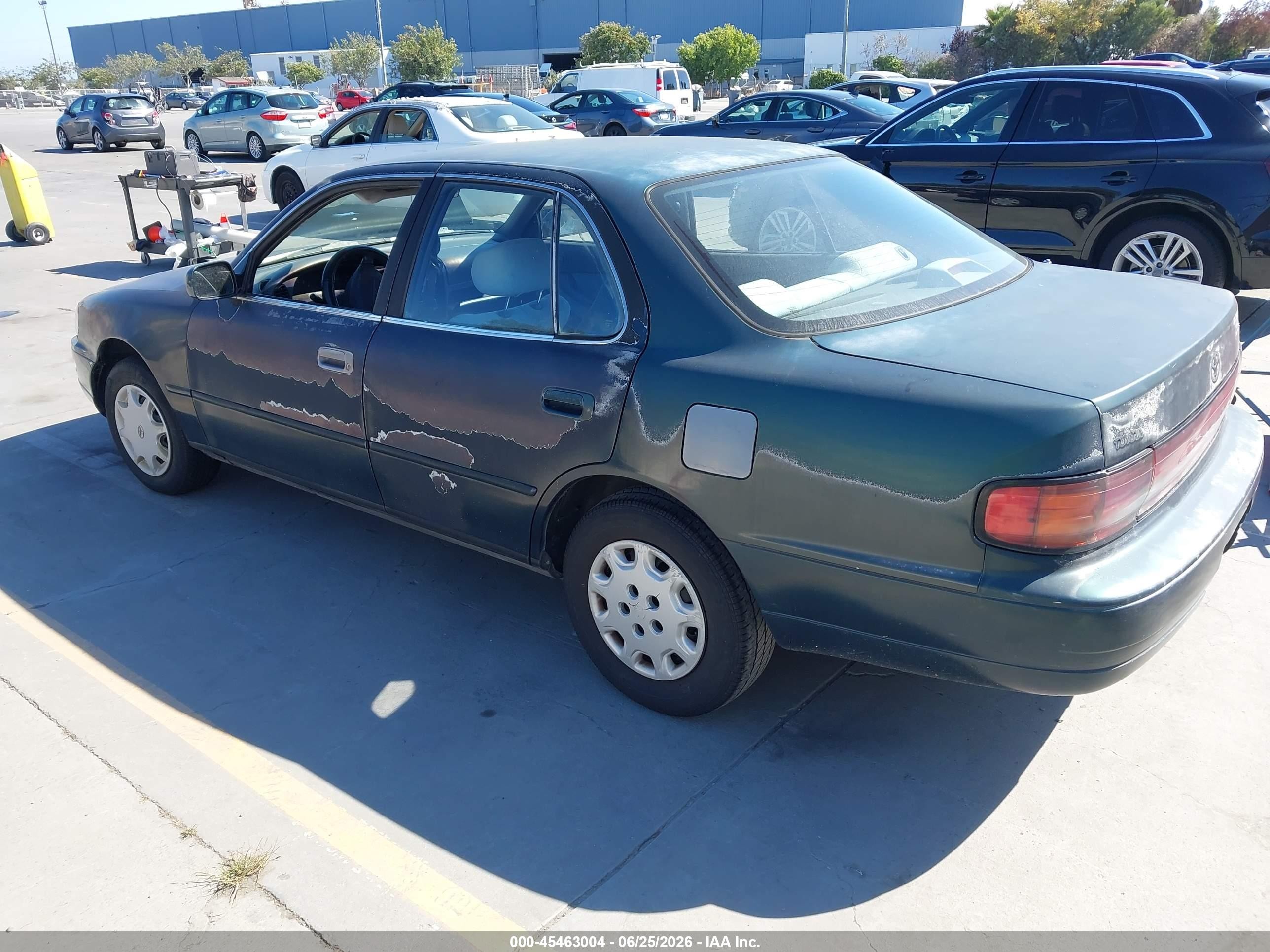 1994 Toyota Camry Le Green vin: JT2SK12E5R0200296