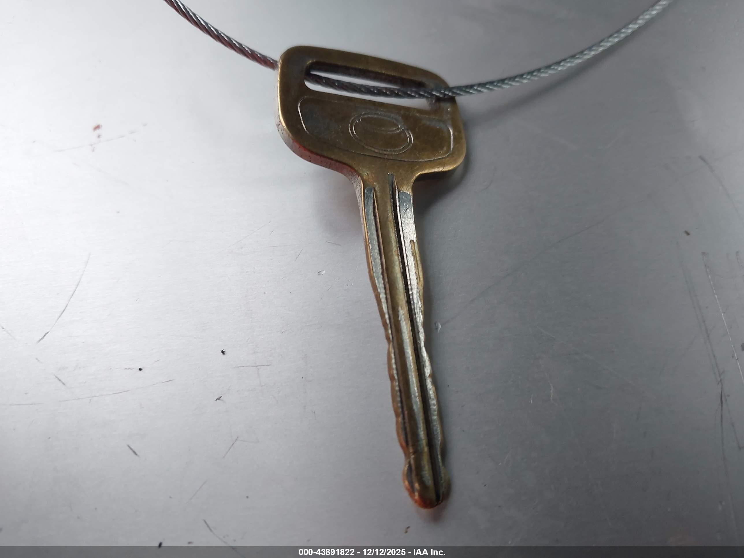 1995 Toyota Camry Le Gold vin: JT2SK12E5S0327734