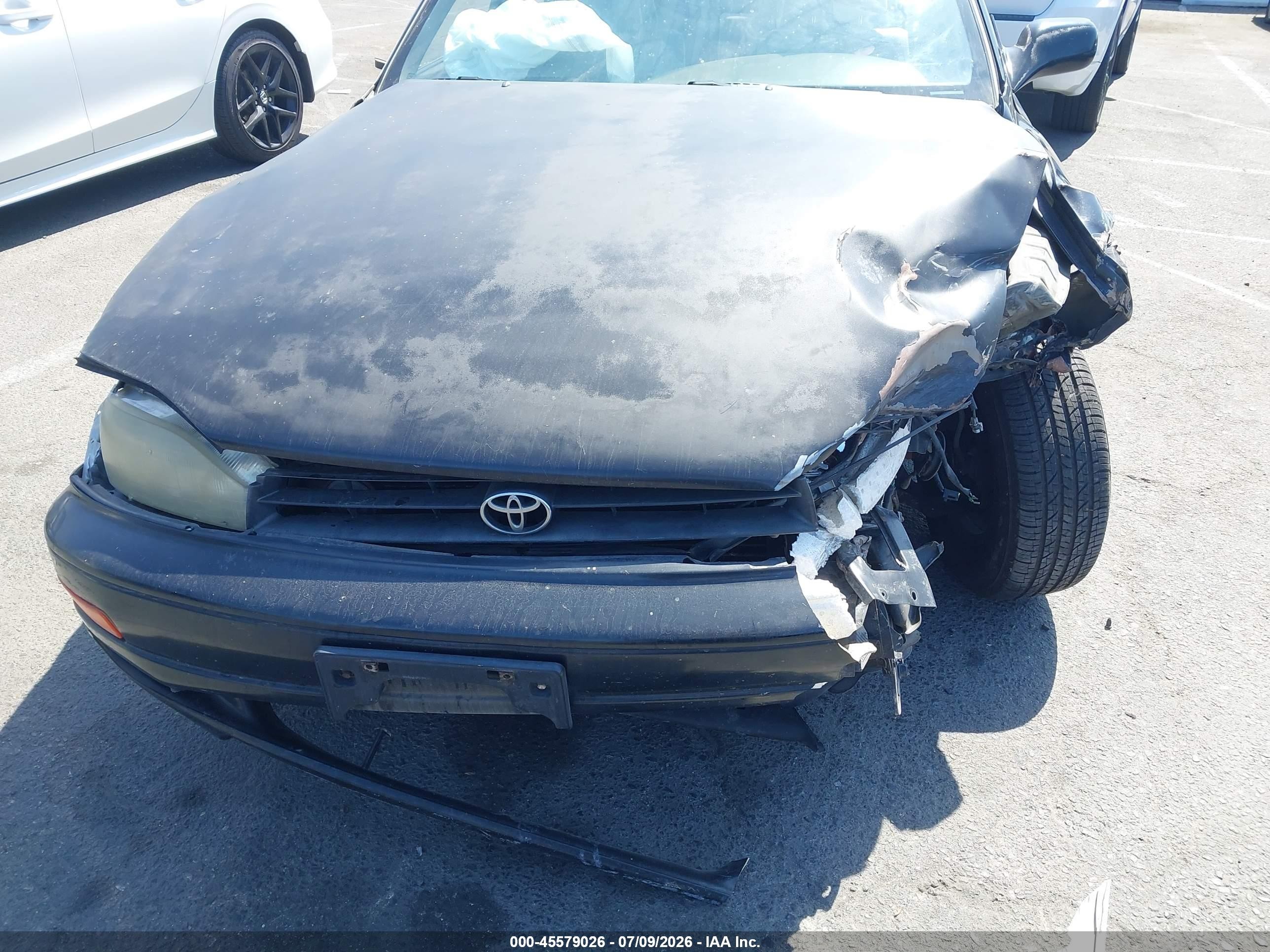 1994 Toyota Camry Le Black vin: JT2SK12E6R0191494