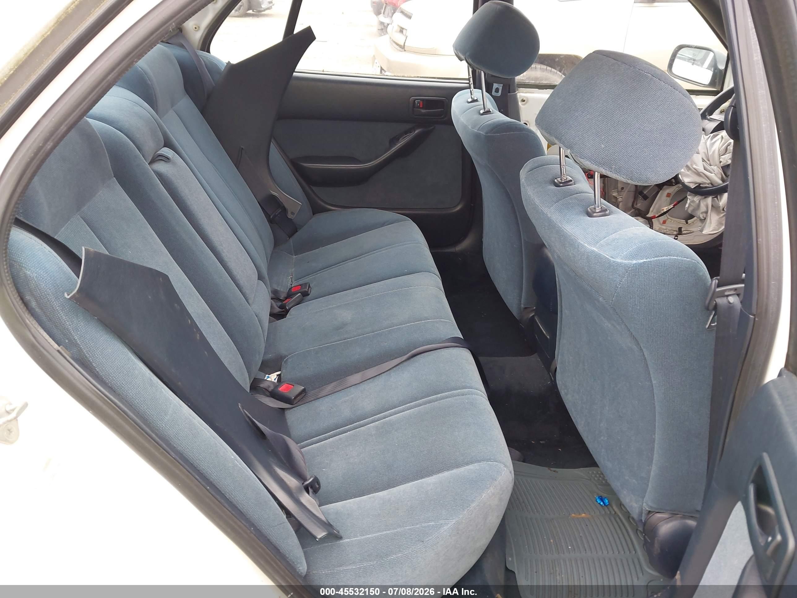 1992 Toyota Camry Le White vin: JT2SK12E9N0088077