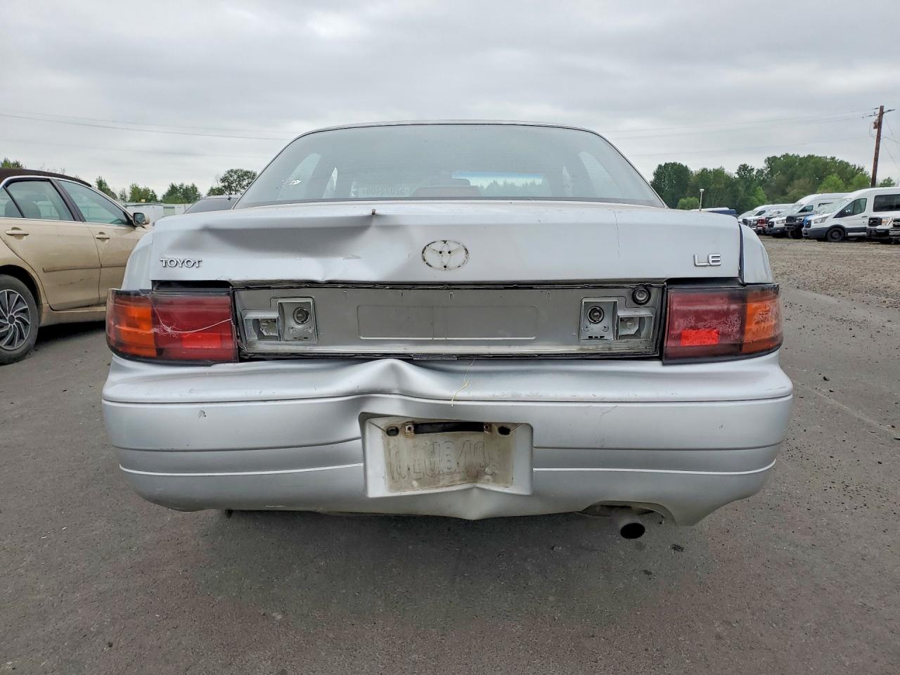1993 Toyota Camry Le Silver vin: JT2SK12E9P0119153