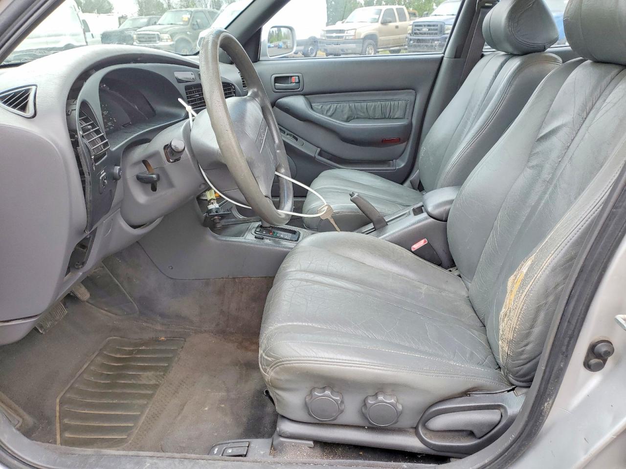 1993 Toyota Camry Le Silver vin: JT2SK12E9P0119153